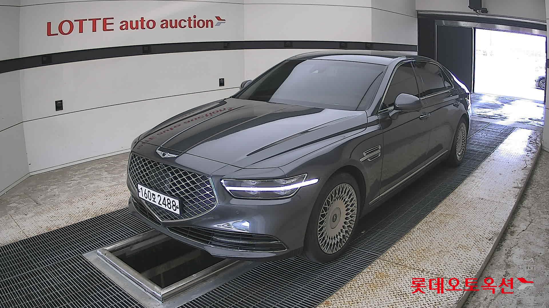 2021 - genesis g90