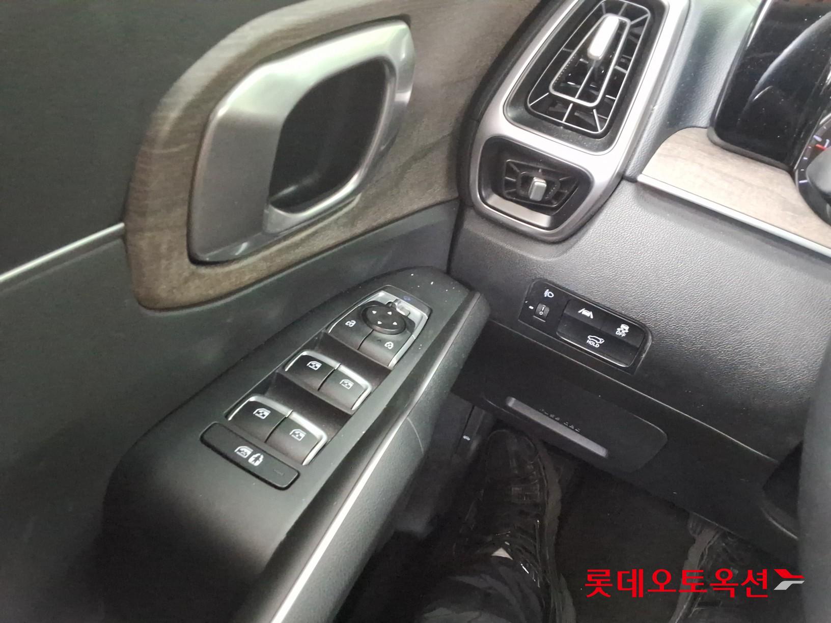 2021 - kia sorento