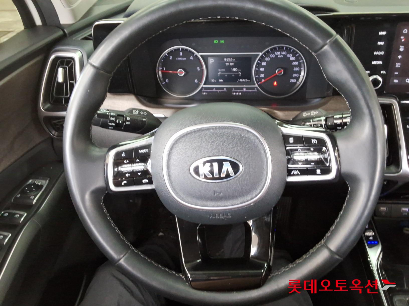 2021 - kia sorento