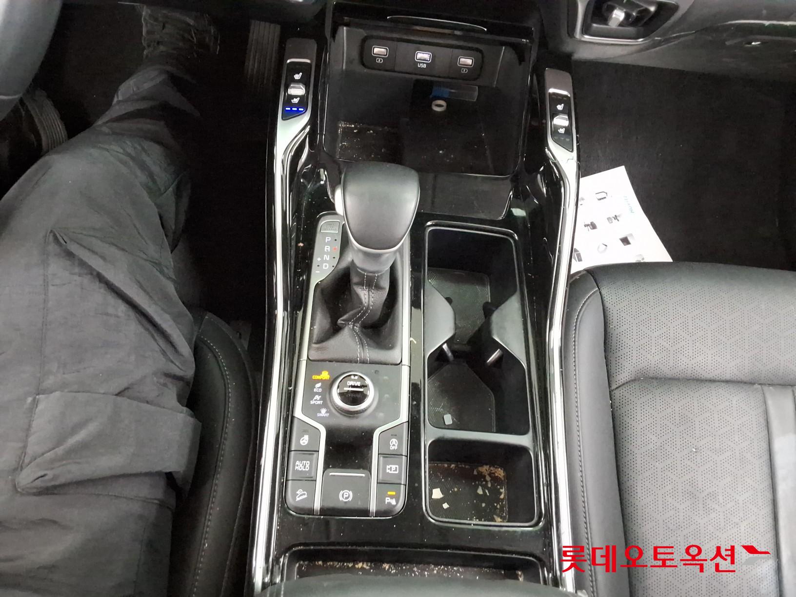 2021 - kia sorento