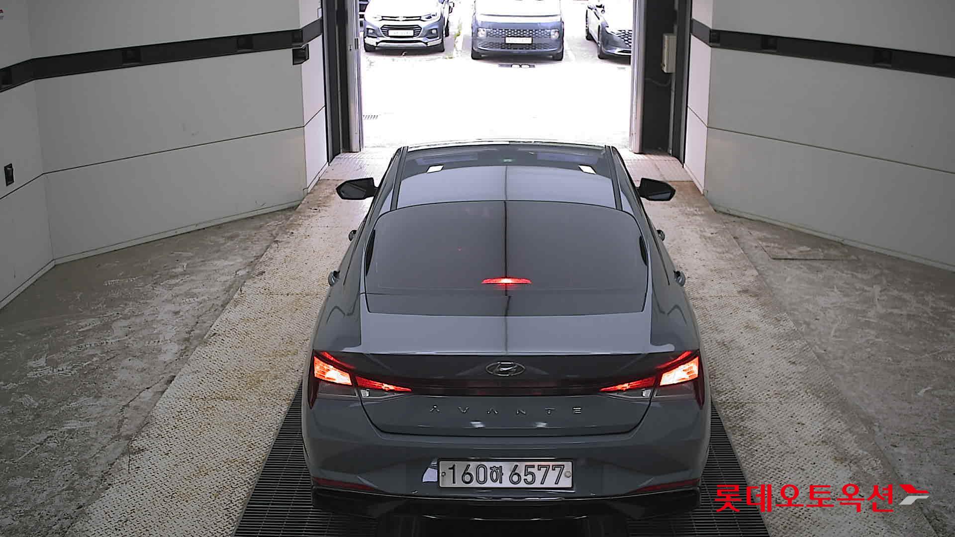 2021 - hyundai avante