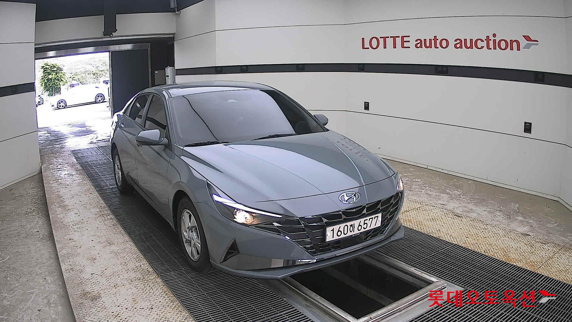 2021 - hyundai avante