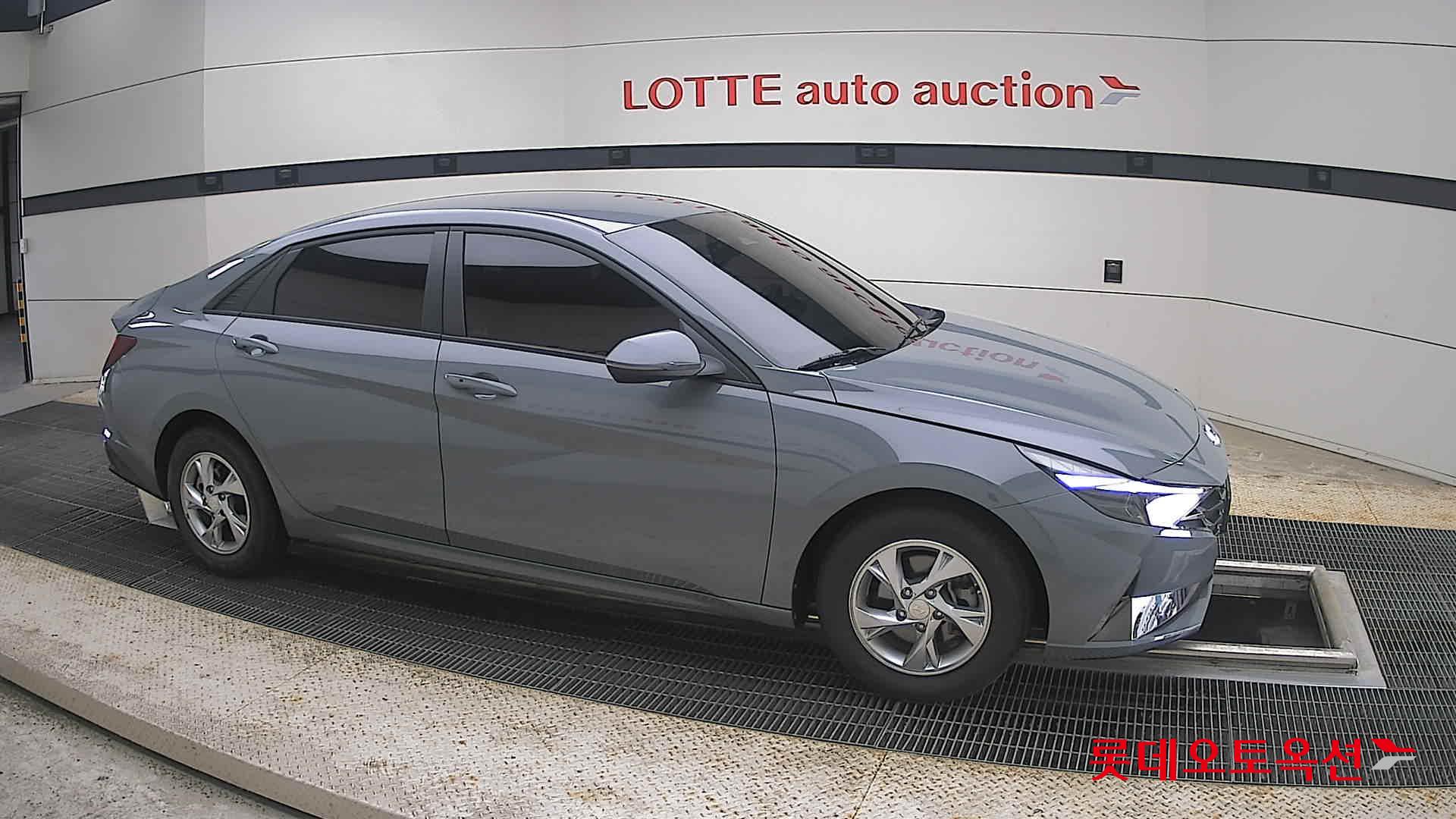 2021 - hyundai avante