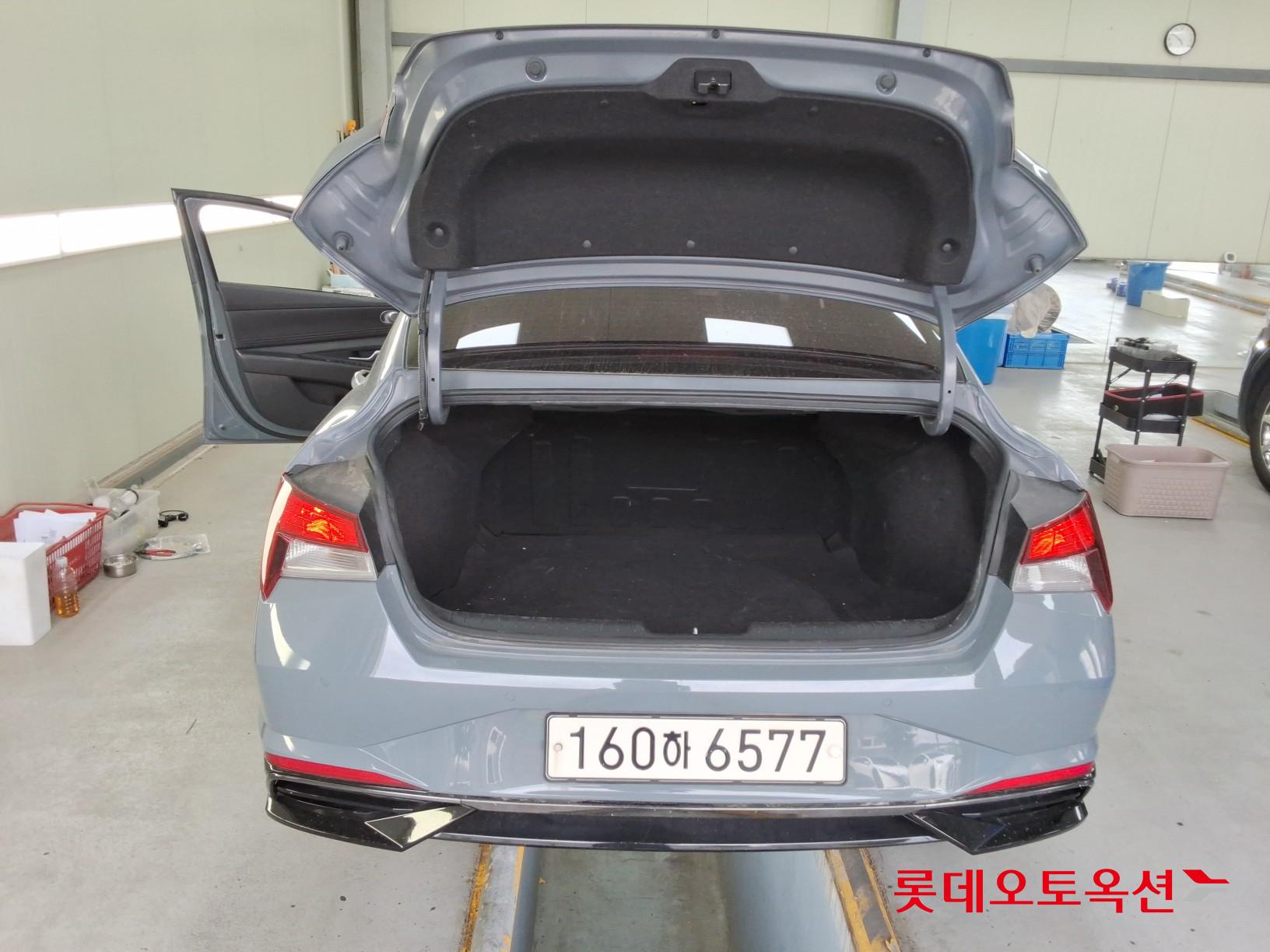 2021 - hyundai avante