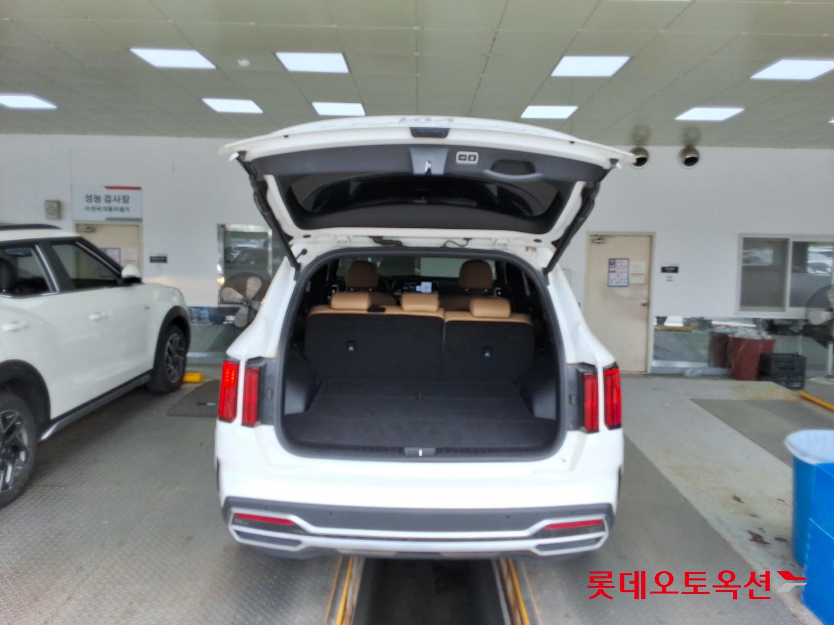 2022 - kia sorento