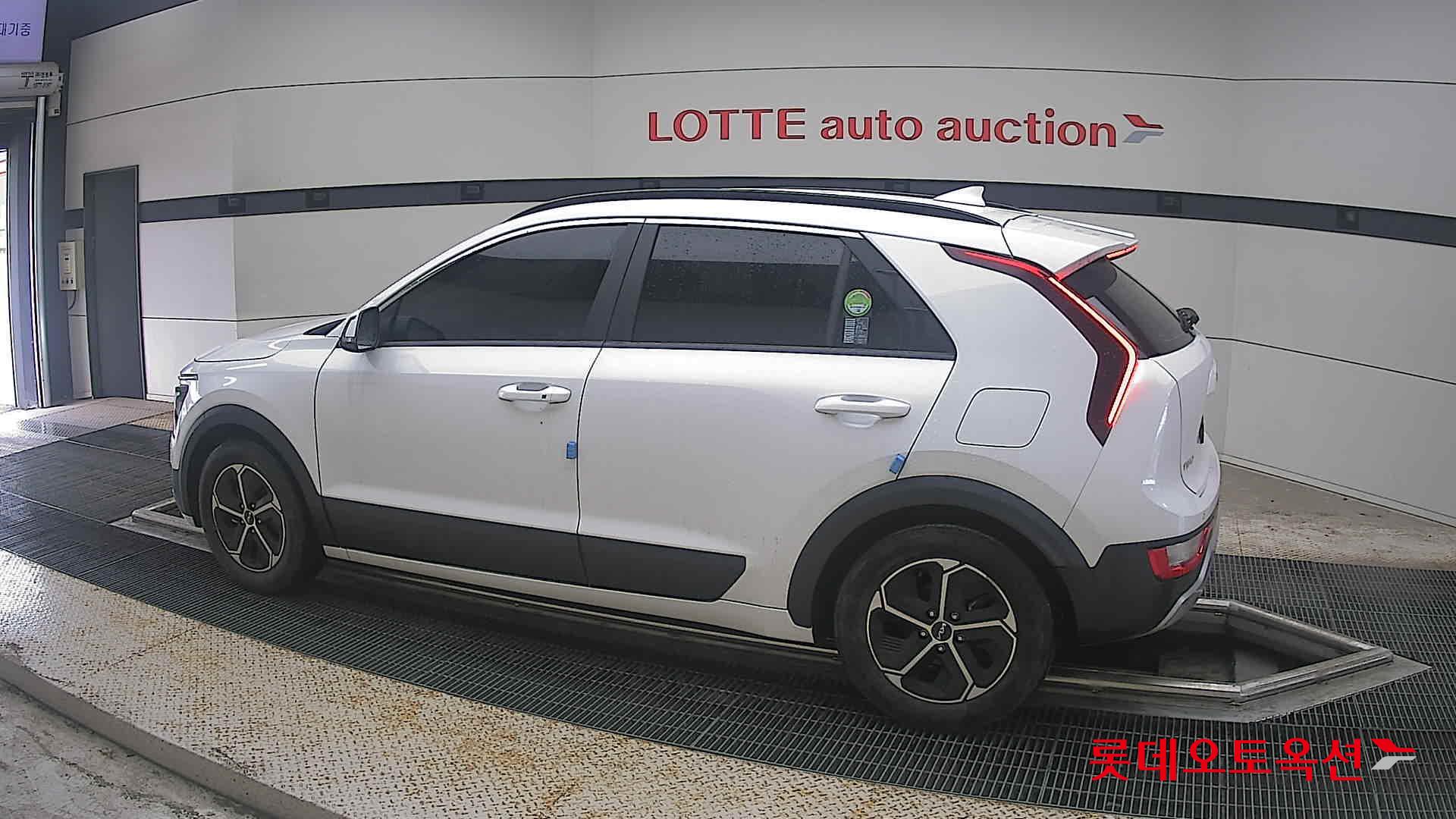 2022 - kia niro