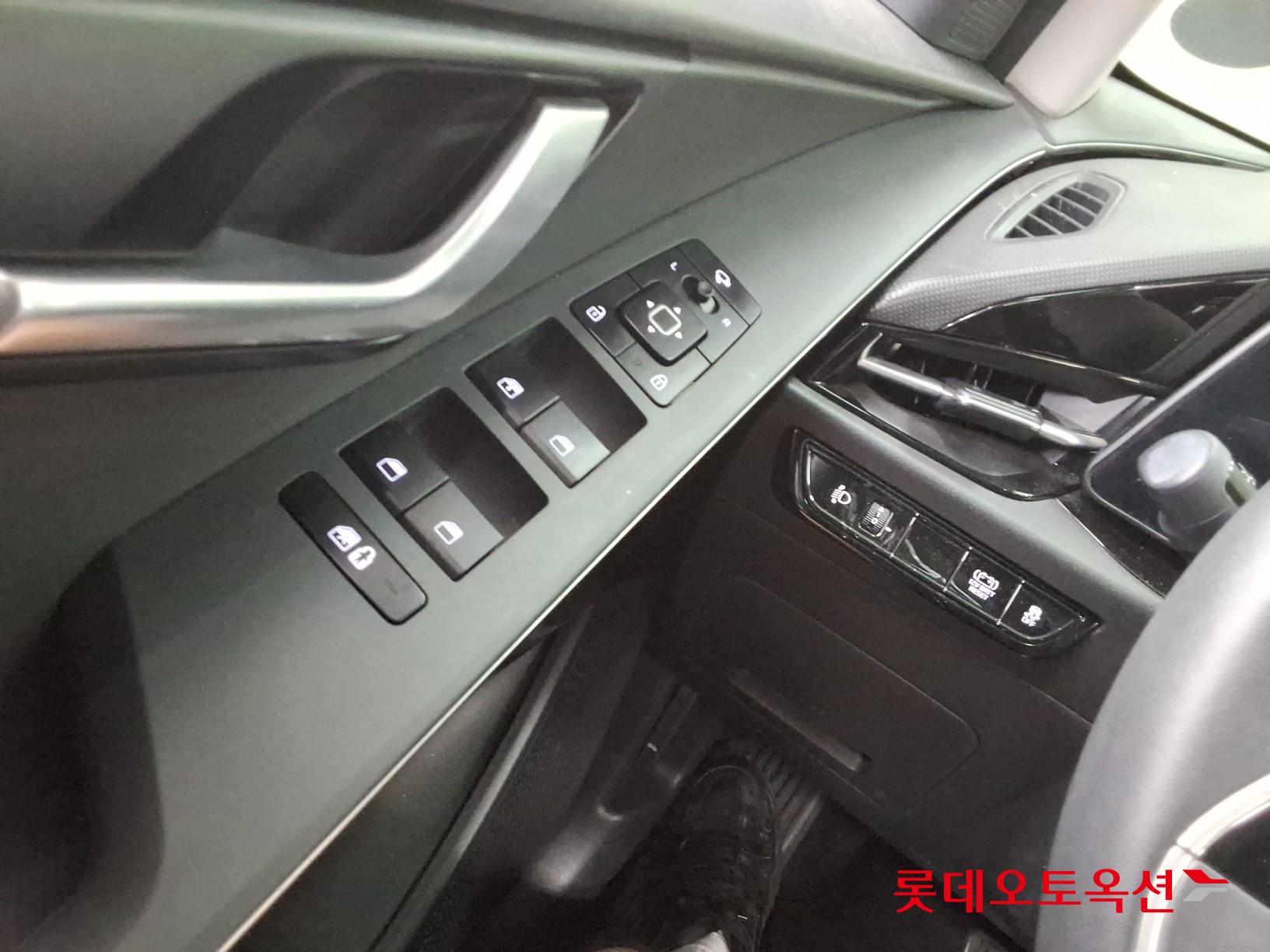 2022 - kia niro