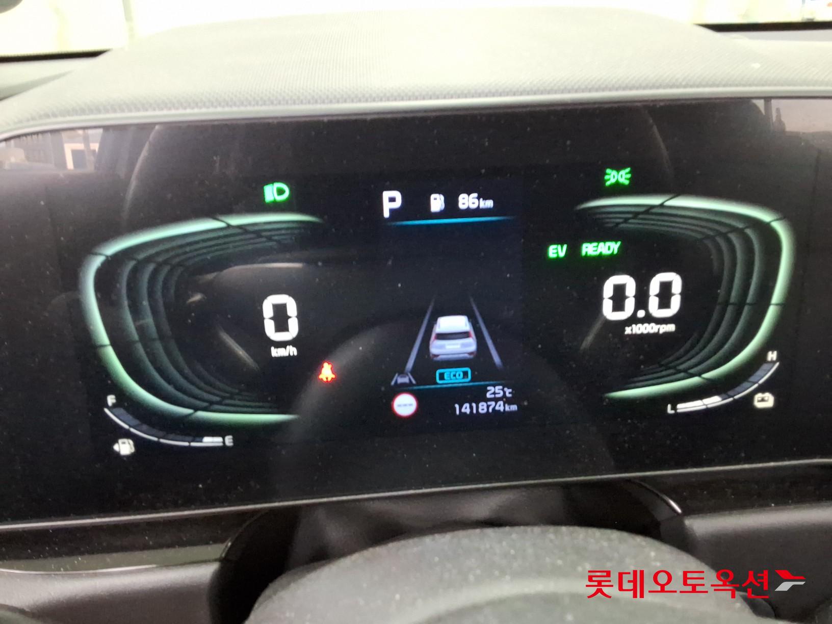 2022 - kia niro