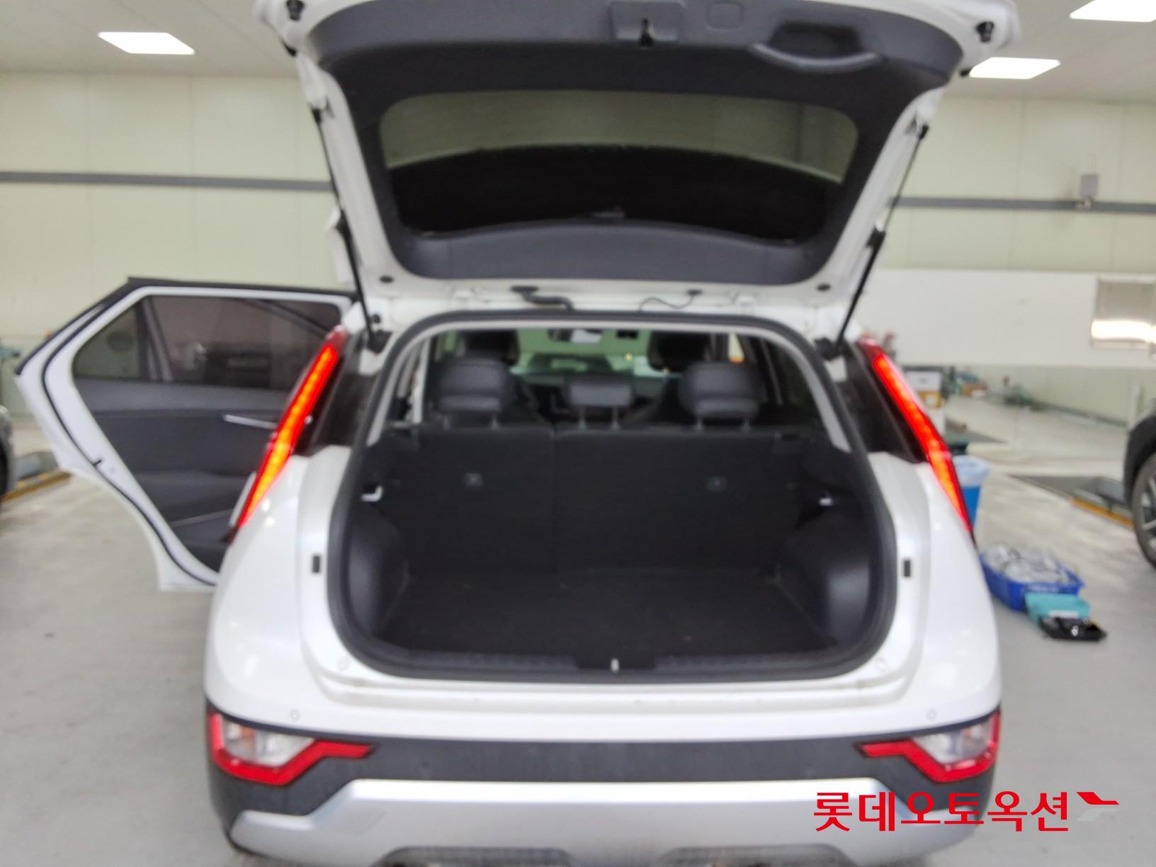 2022 - kia niro