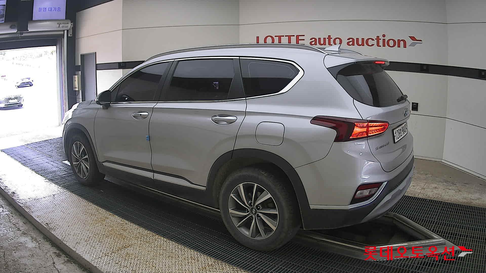 2020 - hyundai santafe