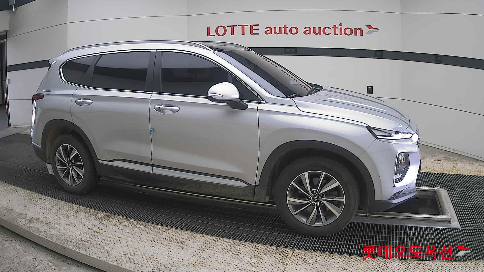 2020 - hyundai santafe