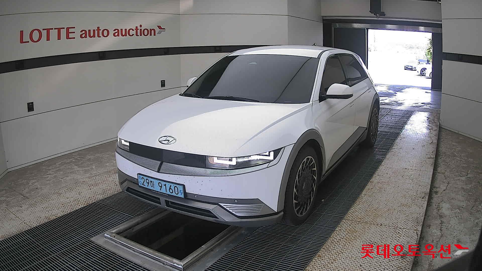 2022 - hyundai ioniq