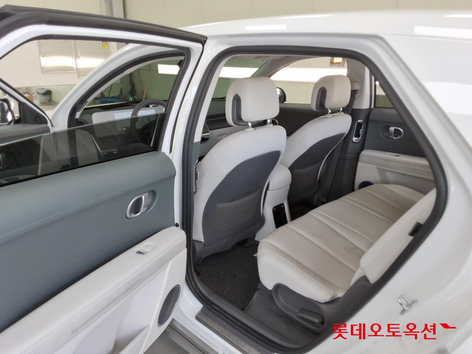 2022 - hyundai ioniq