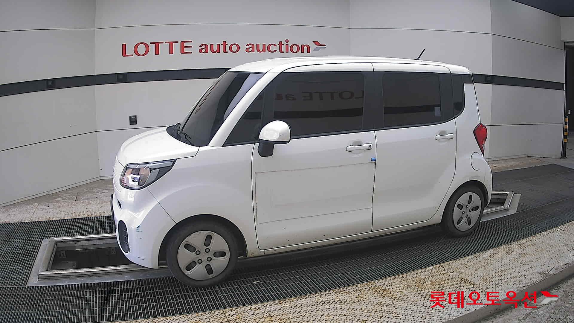 2022 - kia ray