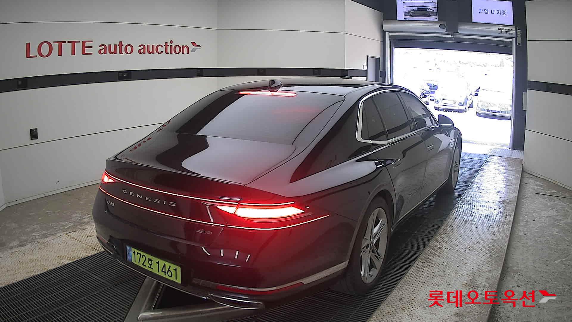 2022 - genesis g90