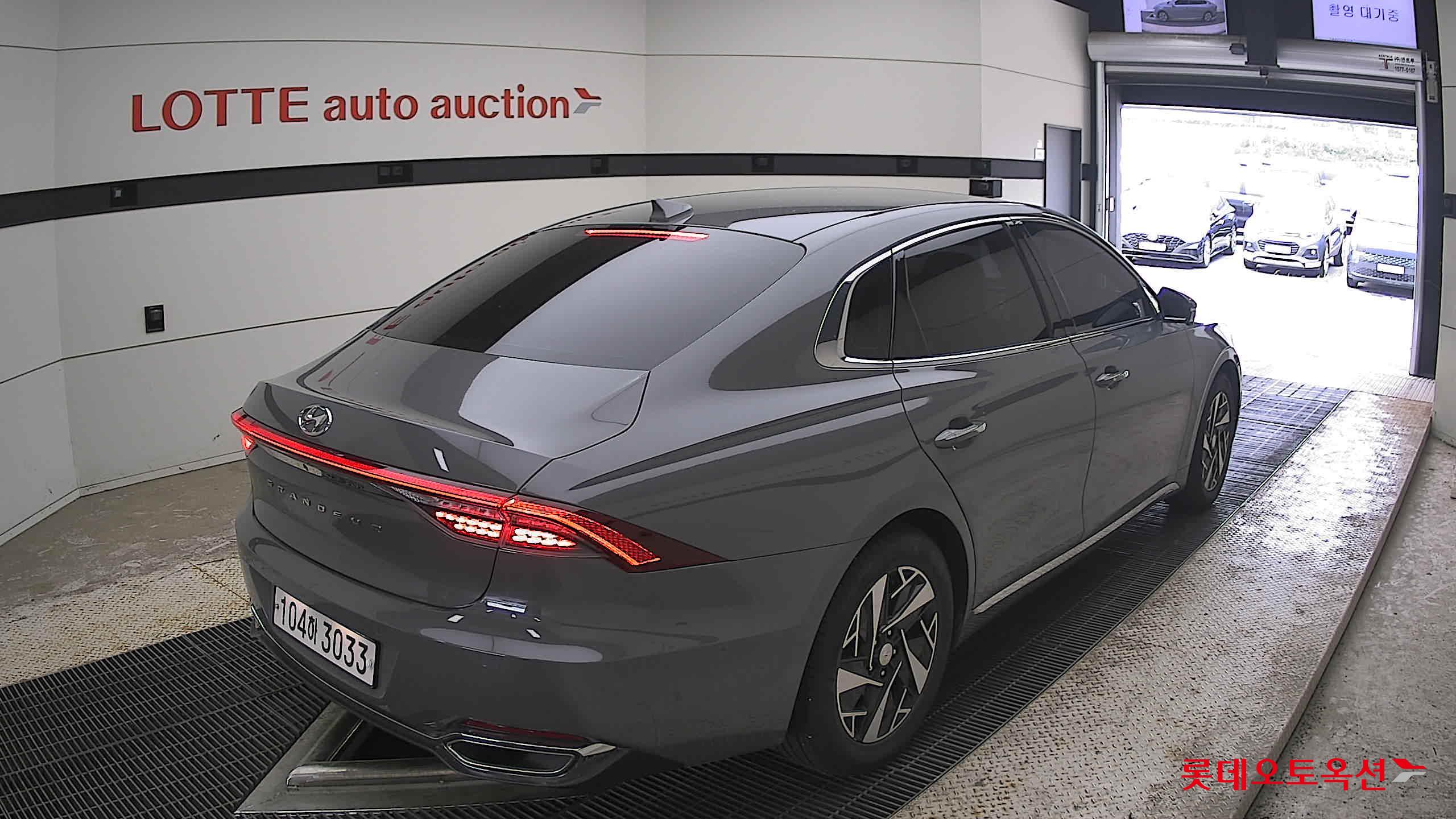 2020 - hyundai grandeur