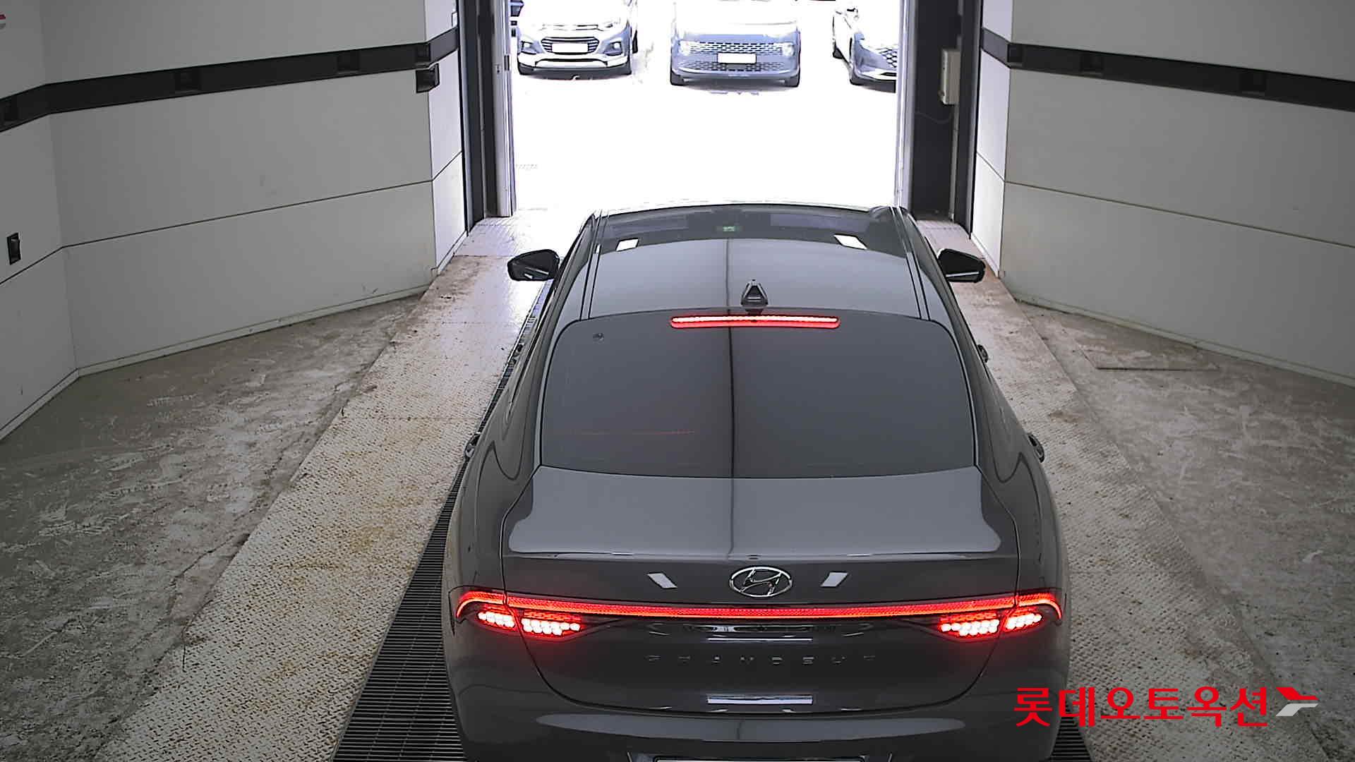 2020 - hyundai grandeur