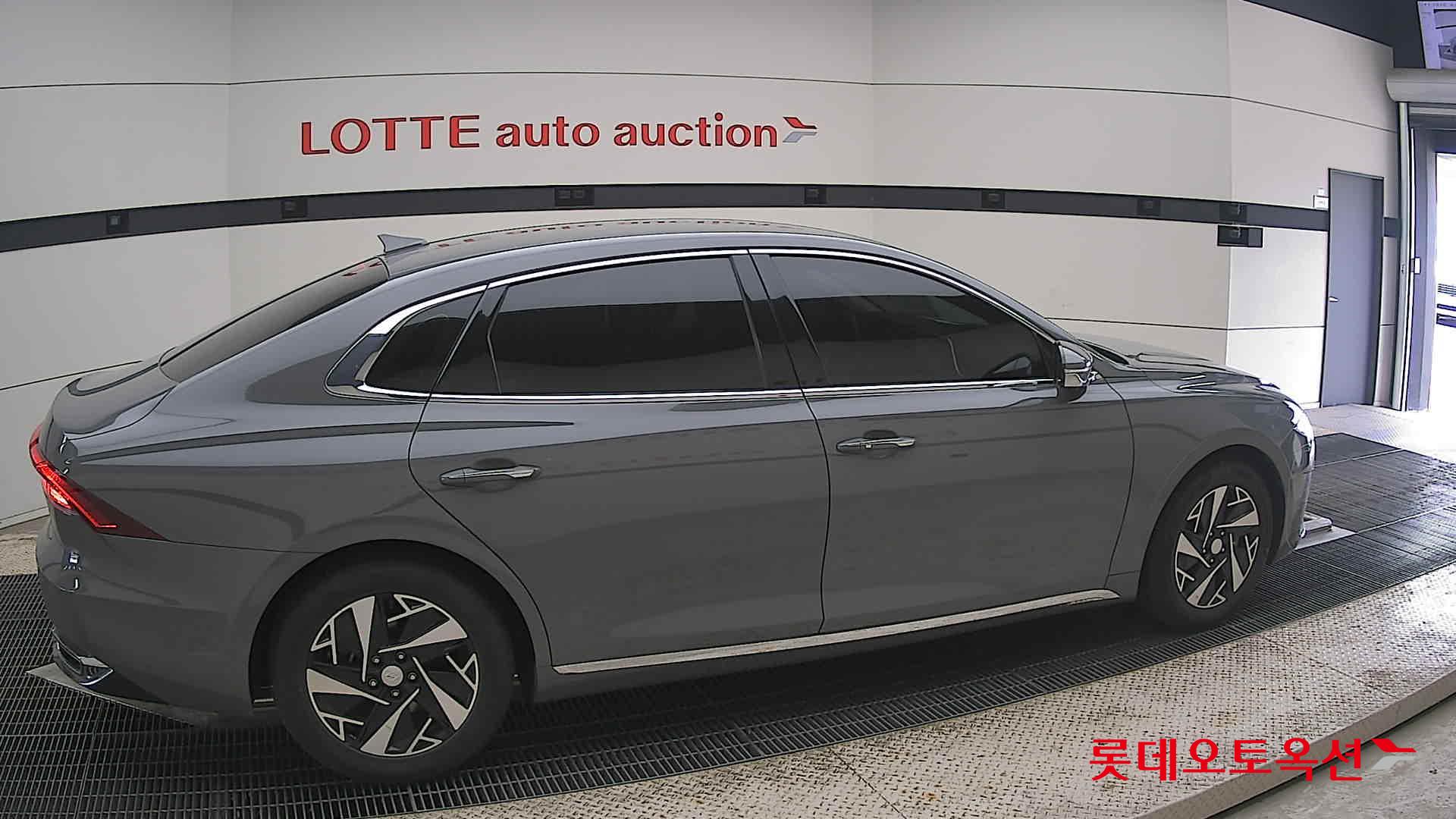 2020 - hyundai grandeur