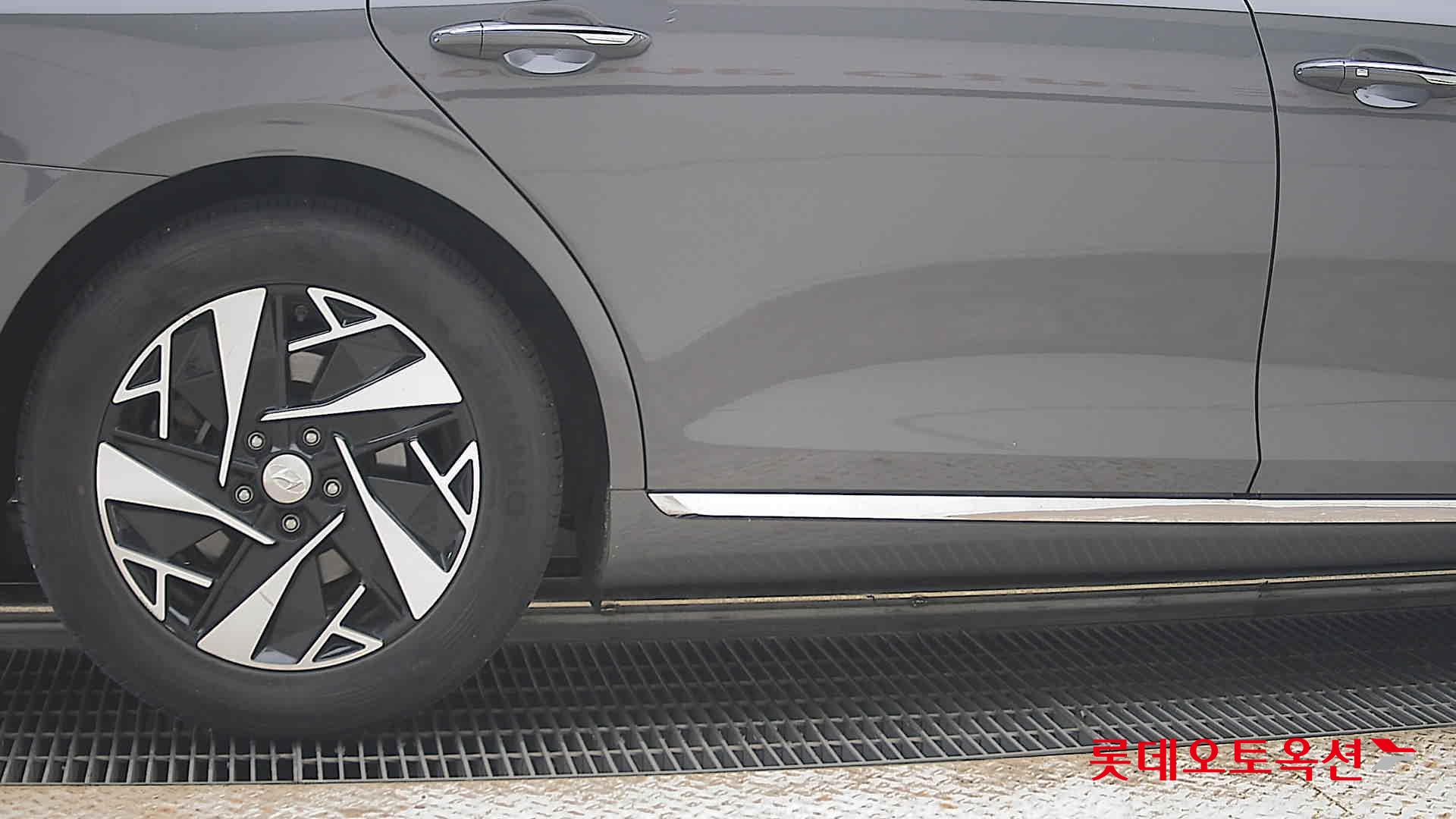 2020 - hyundai grandeur