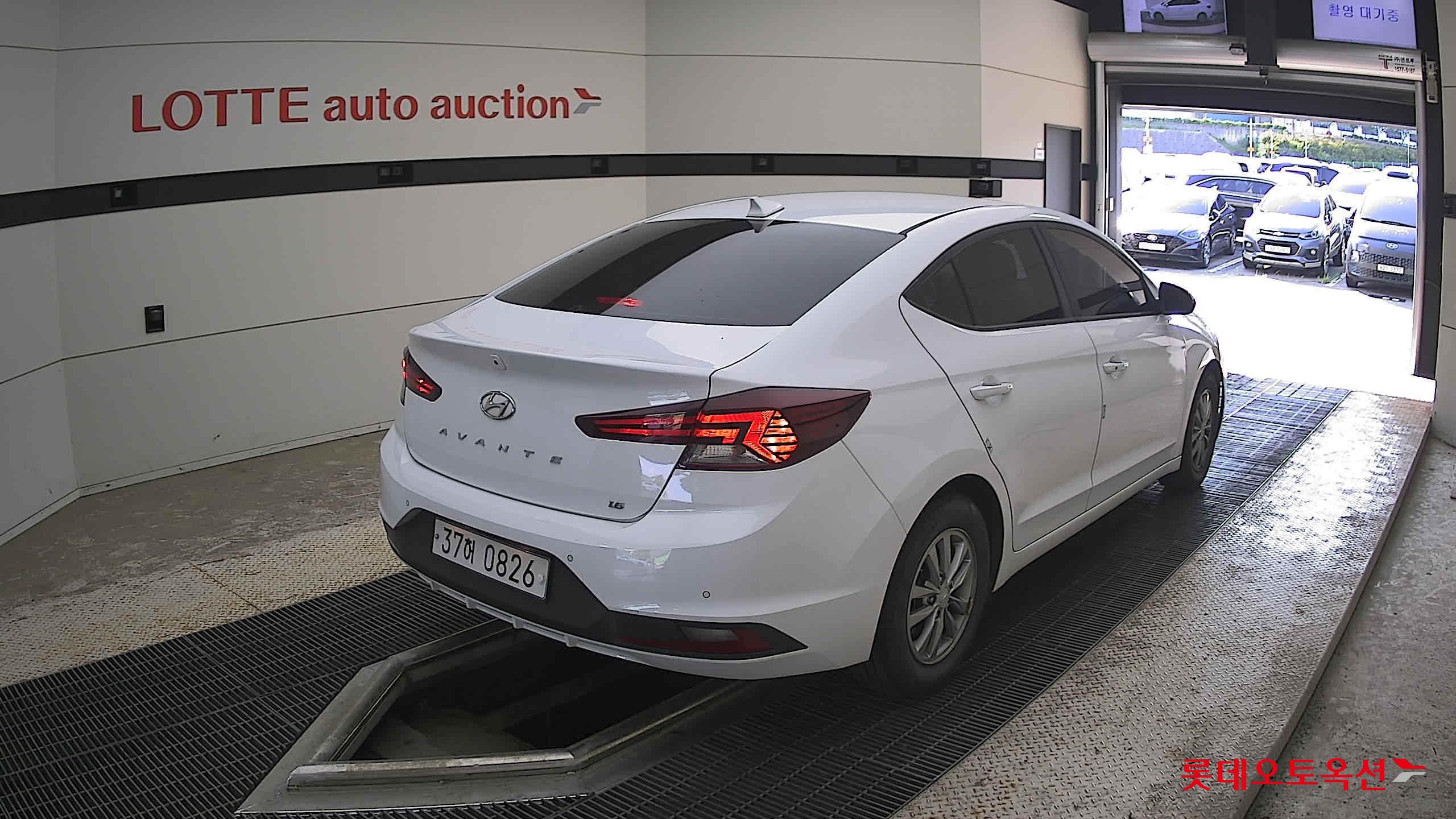 2020 - hyundai avante