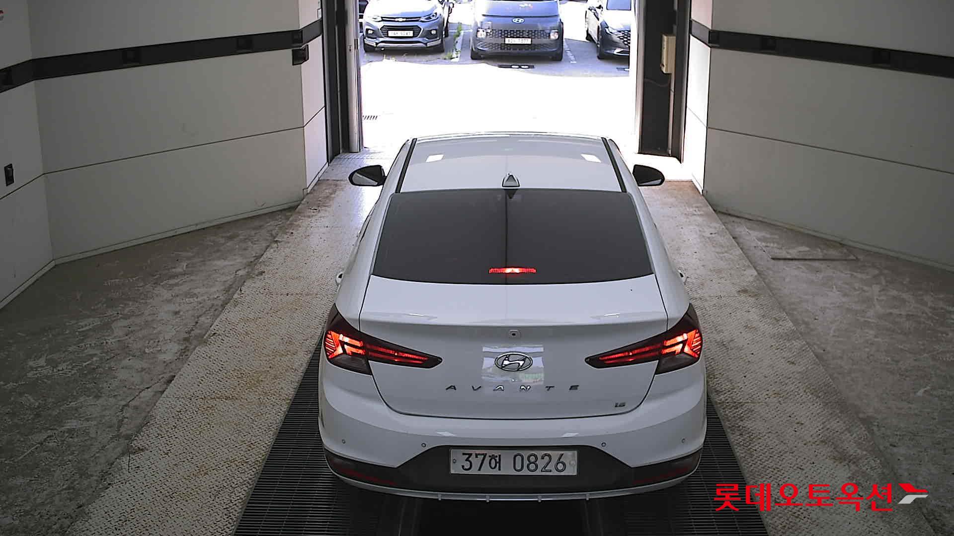 2020 - hyundai avante