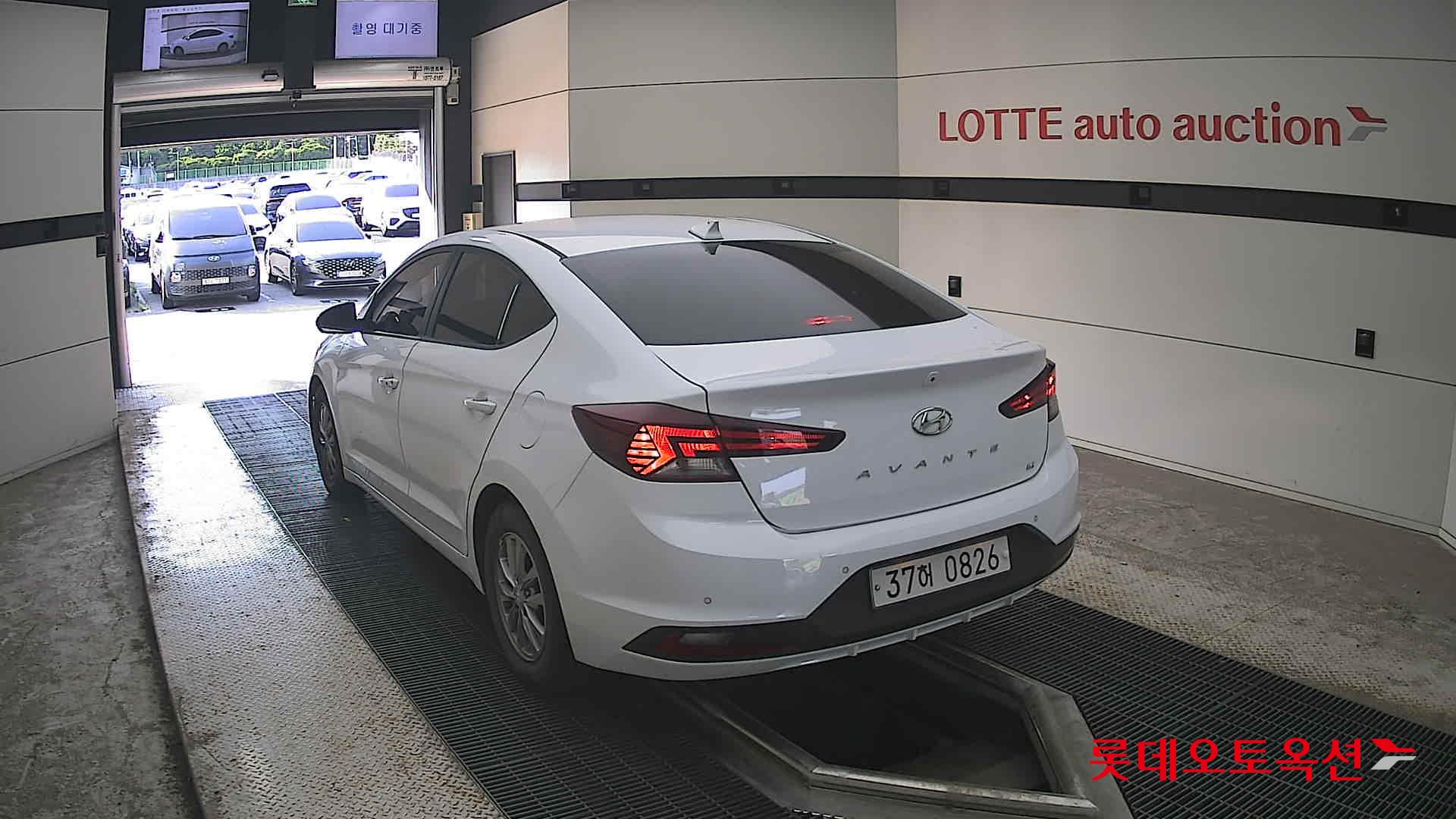 2020 - hyundai avante