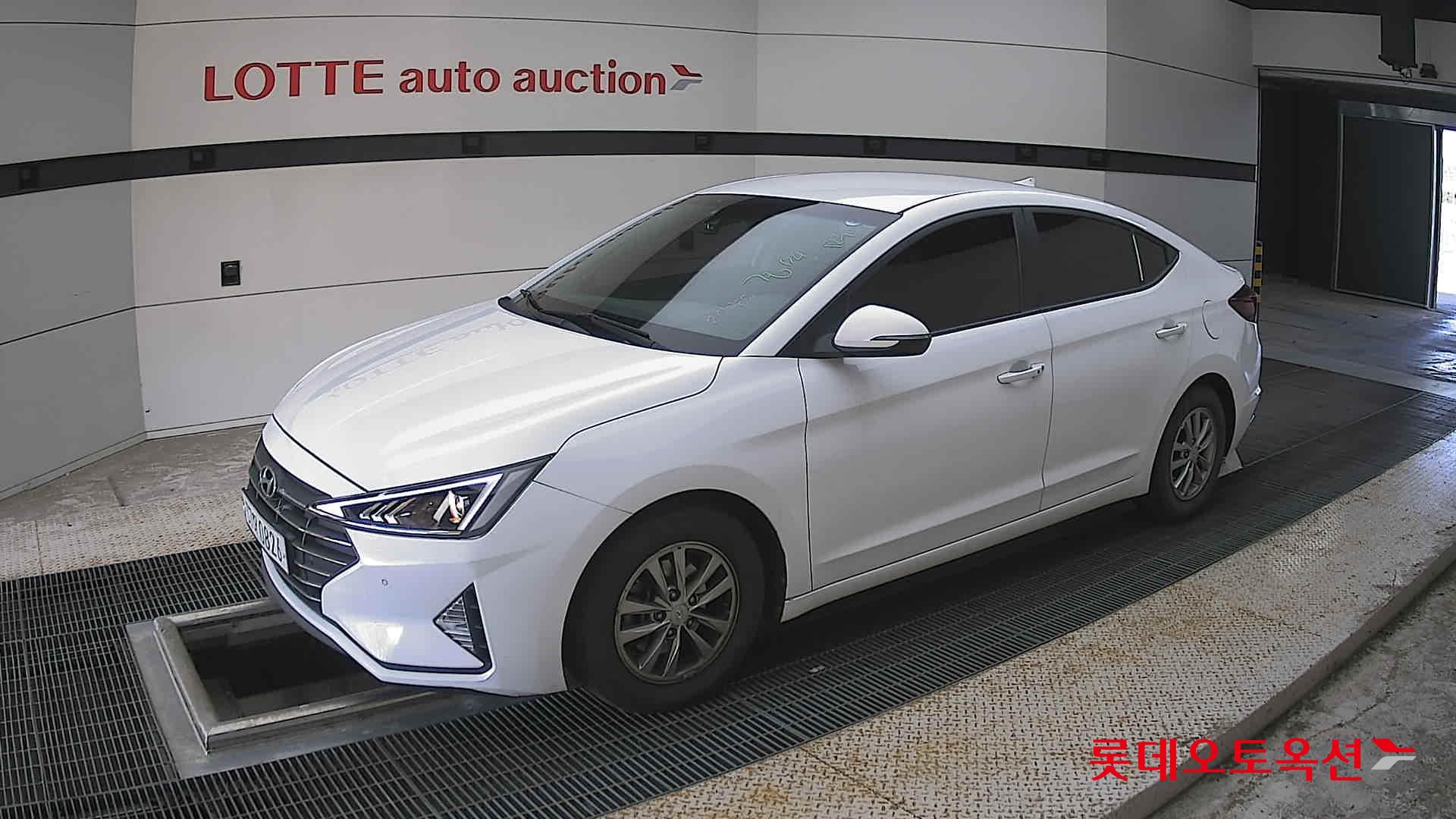 2020 - hyundai avante