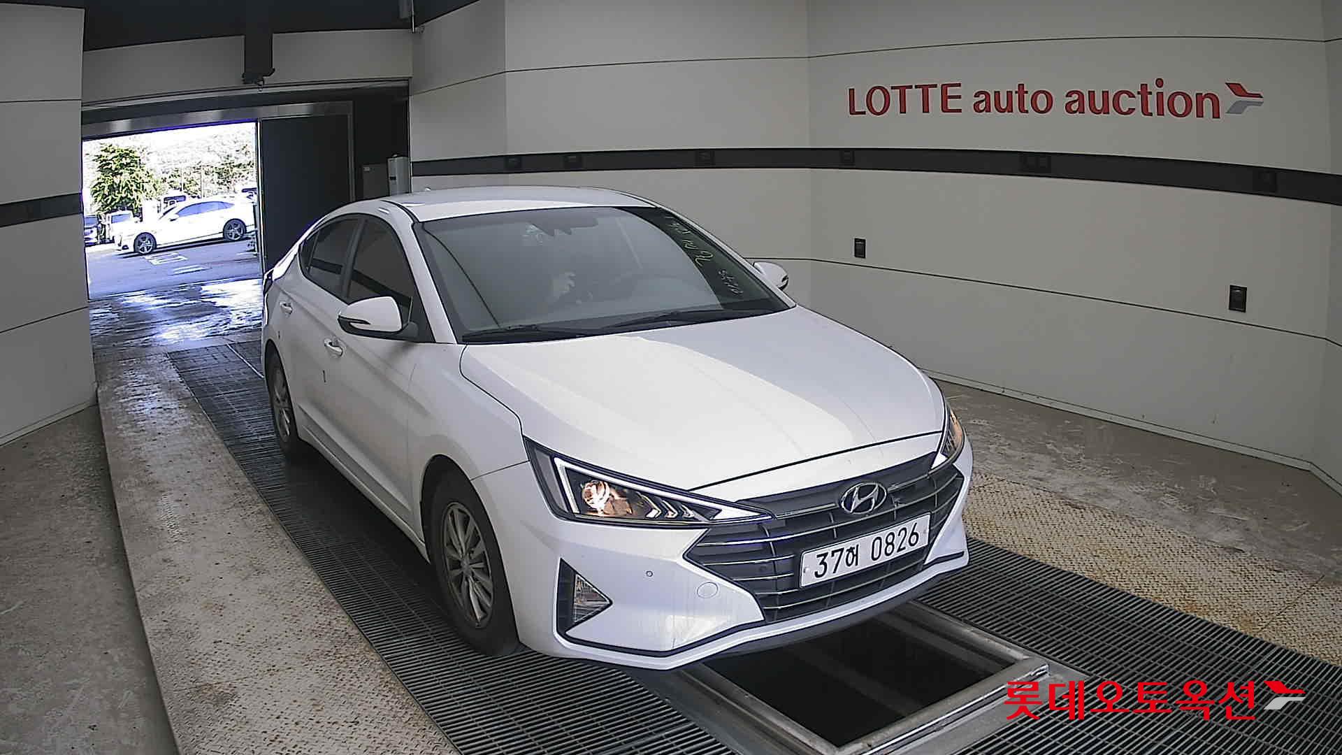 2020 - hyundai avante