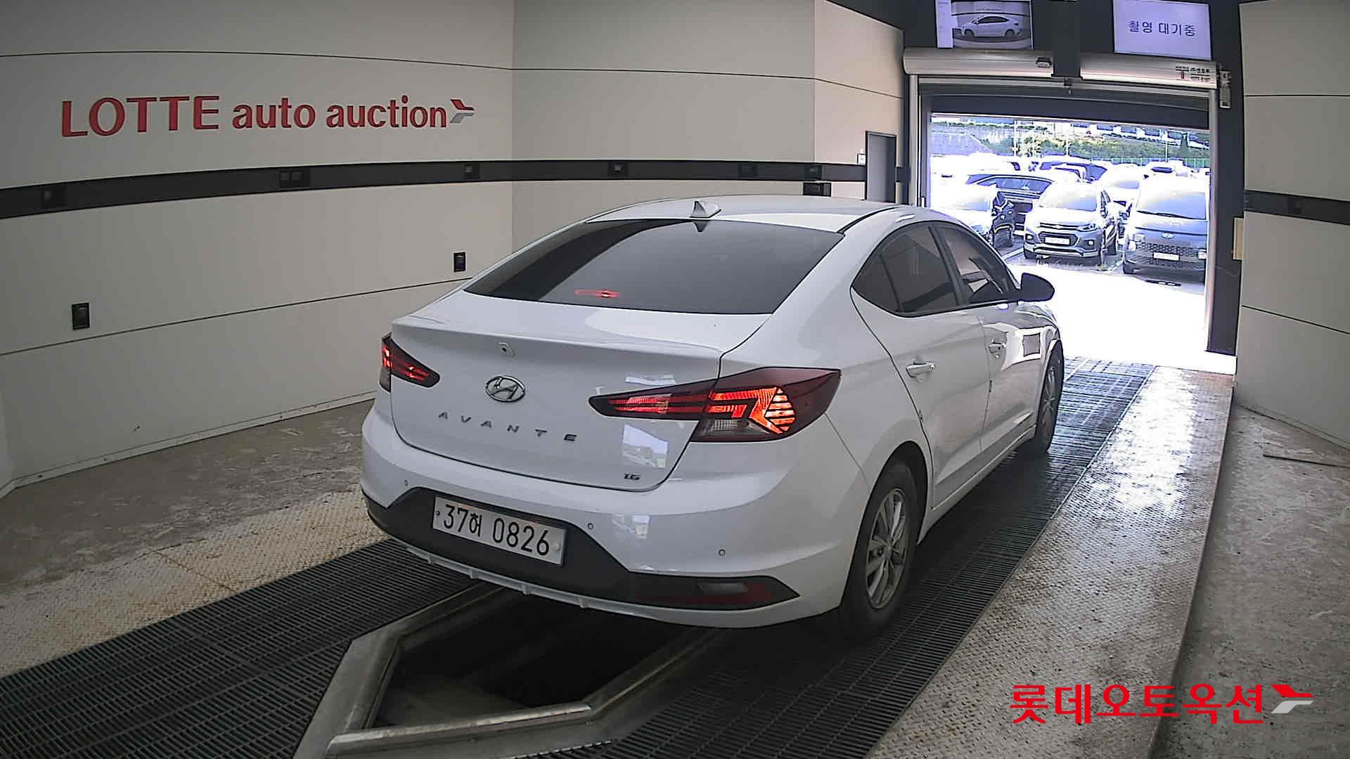 2020 - hyundai avante