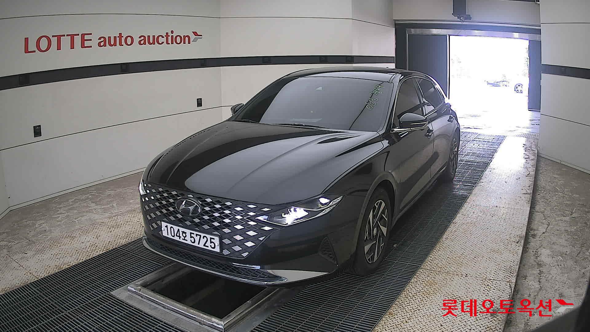 2020 - hyundai grandeur