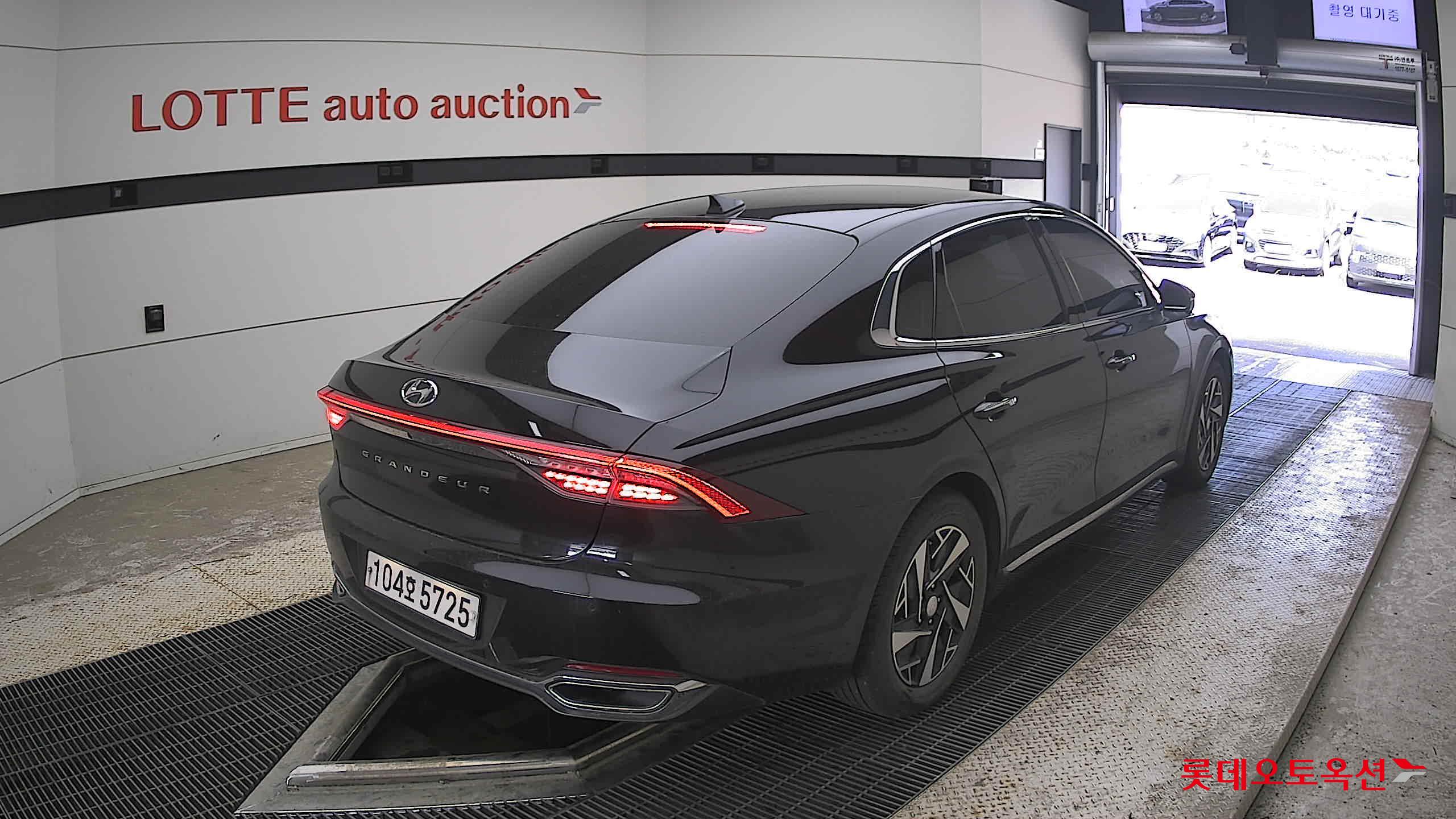2020 - hyundai grandeur