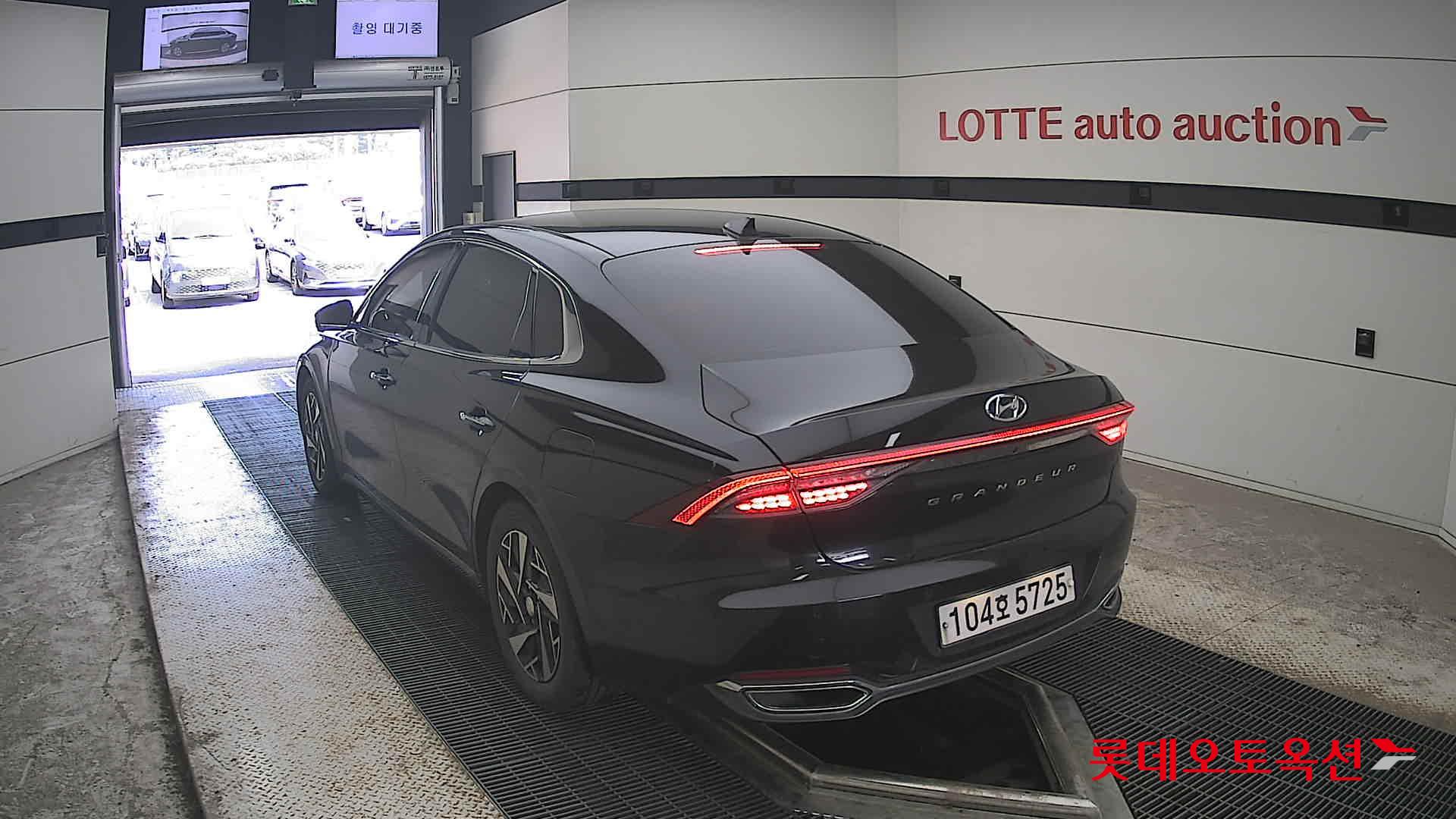 2020 - hyundai grandeur