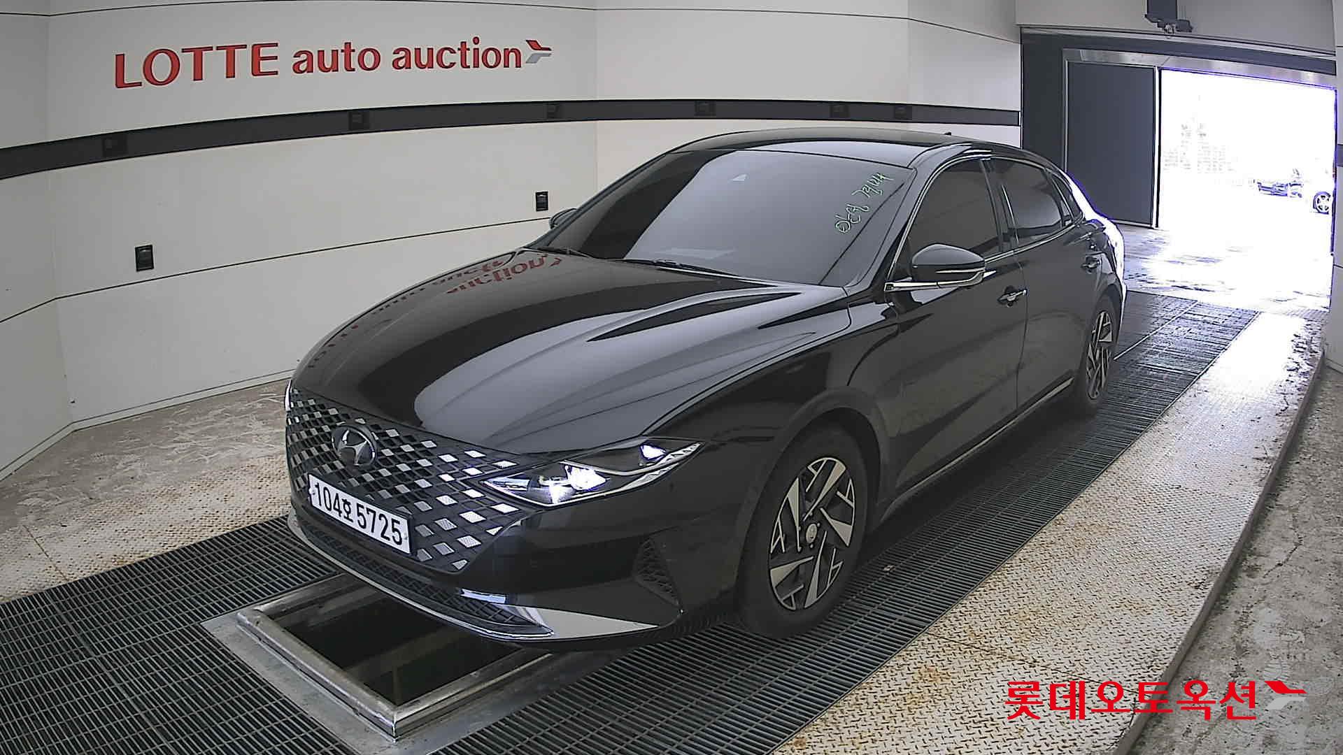 2020 - hyundai grandeur