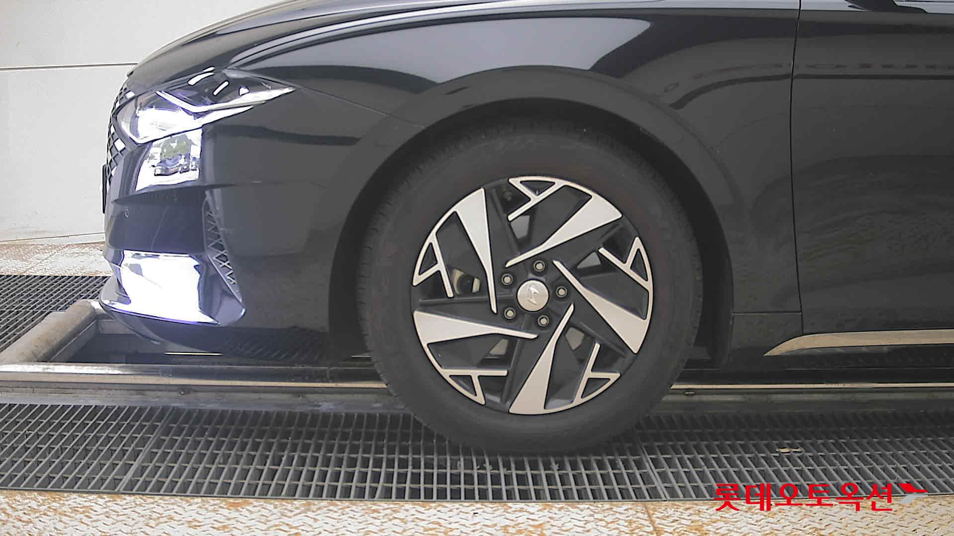 2020 - hyundai grandeur