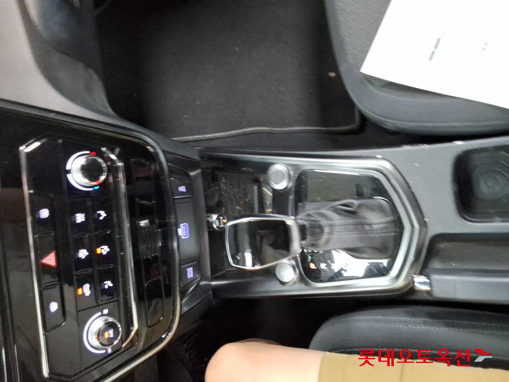 2021 - ssangyong tivoli