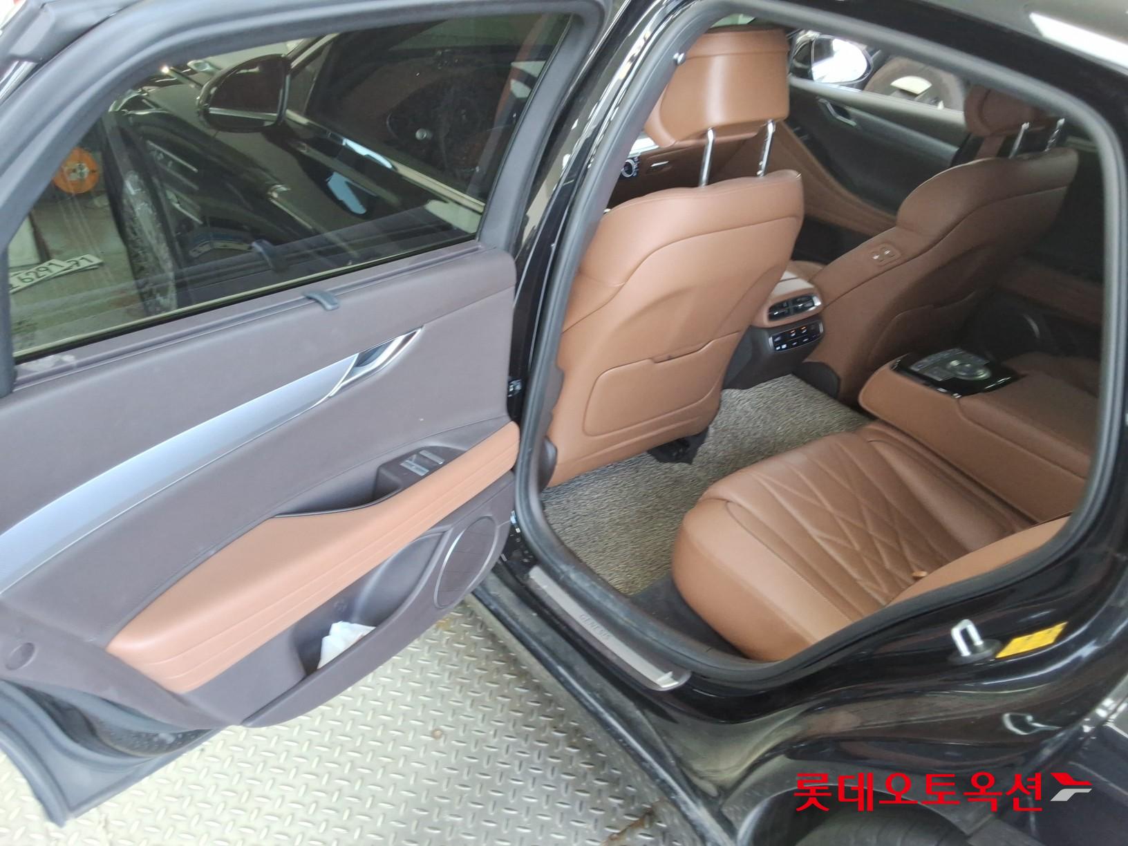 2021 - genesis g80