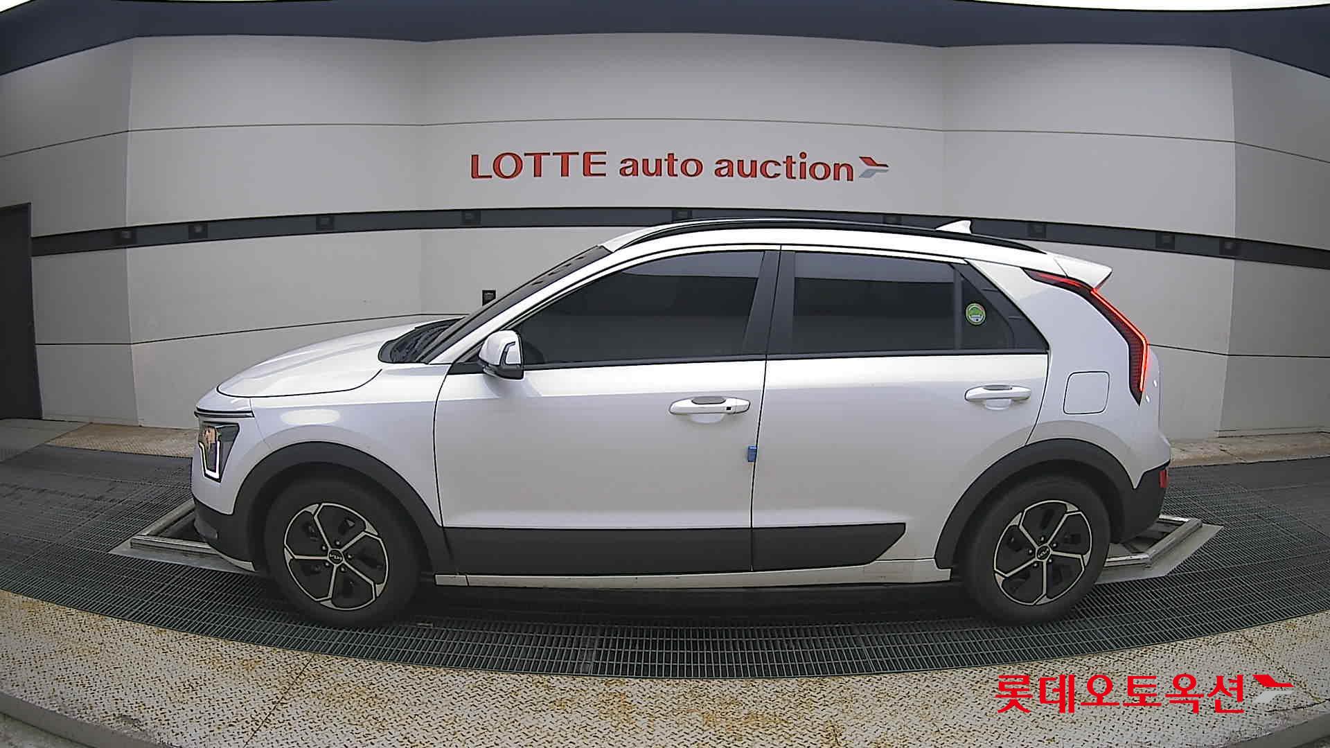 2022 - kia niro