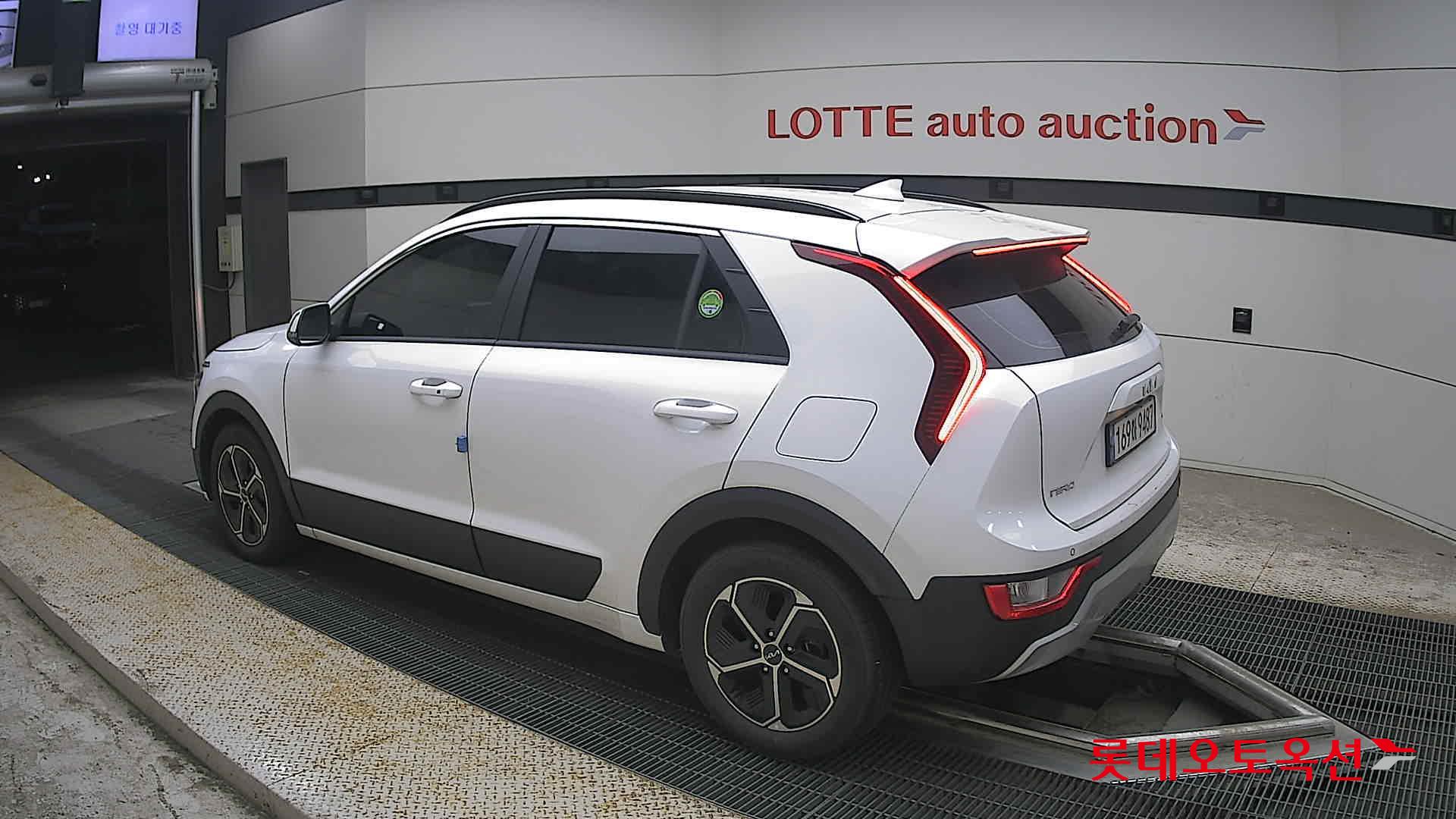 2022 - kia niro