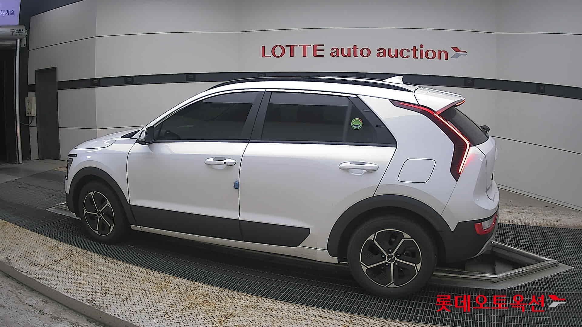 2022 - kia niro