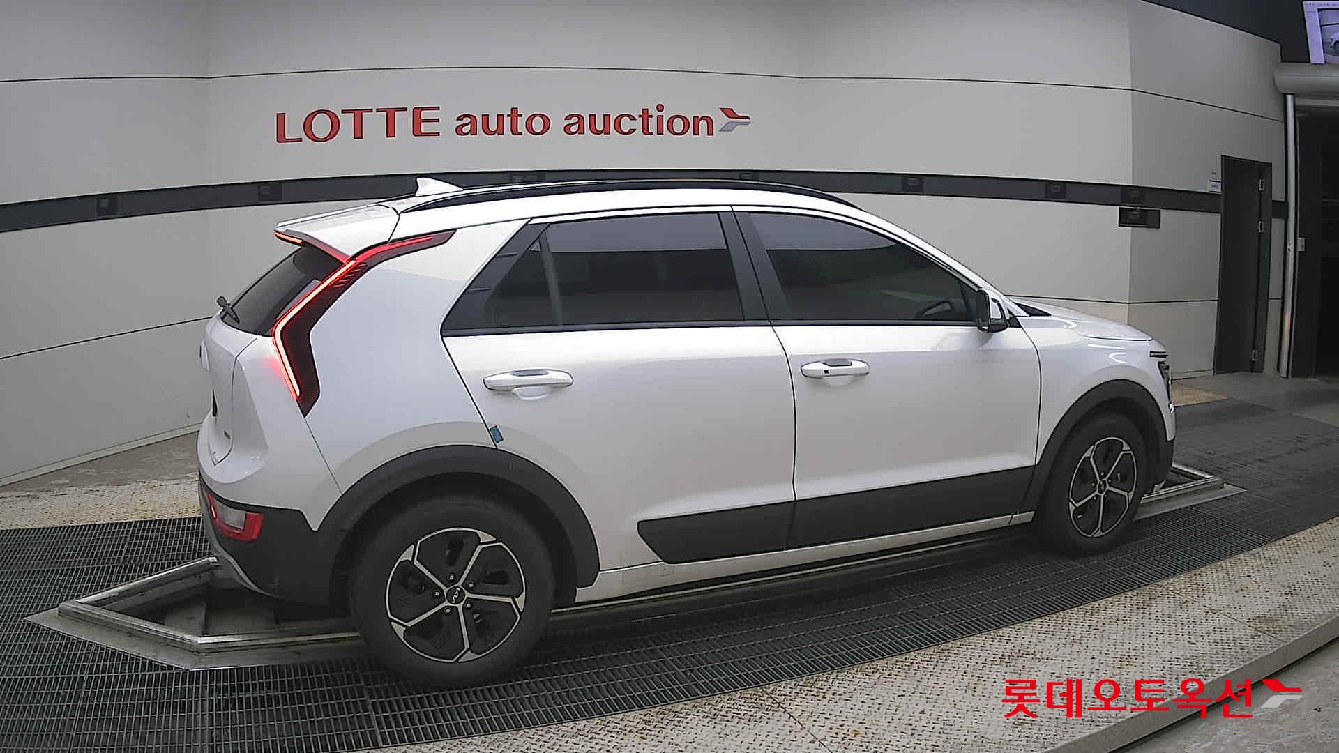 2022 - kia niro