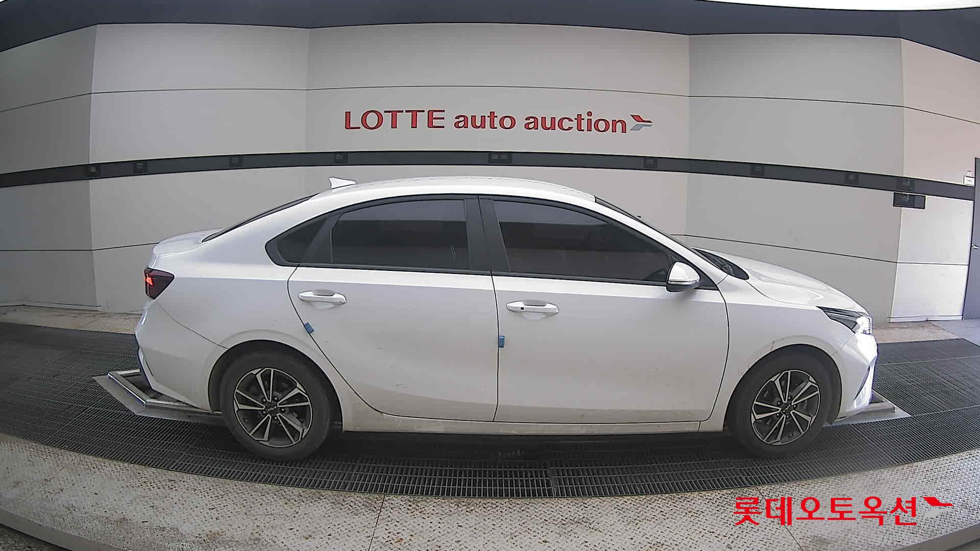 2022 - kia k3