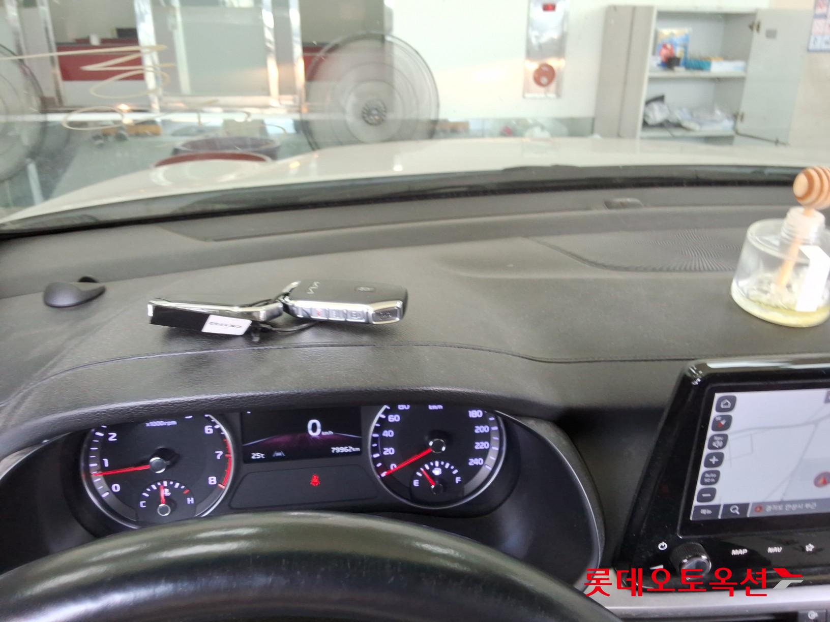 2022 - kia k3