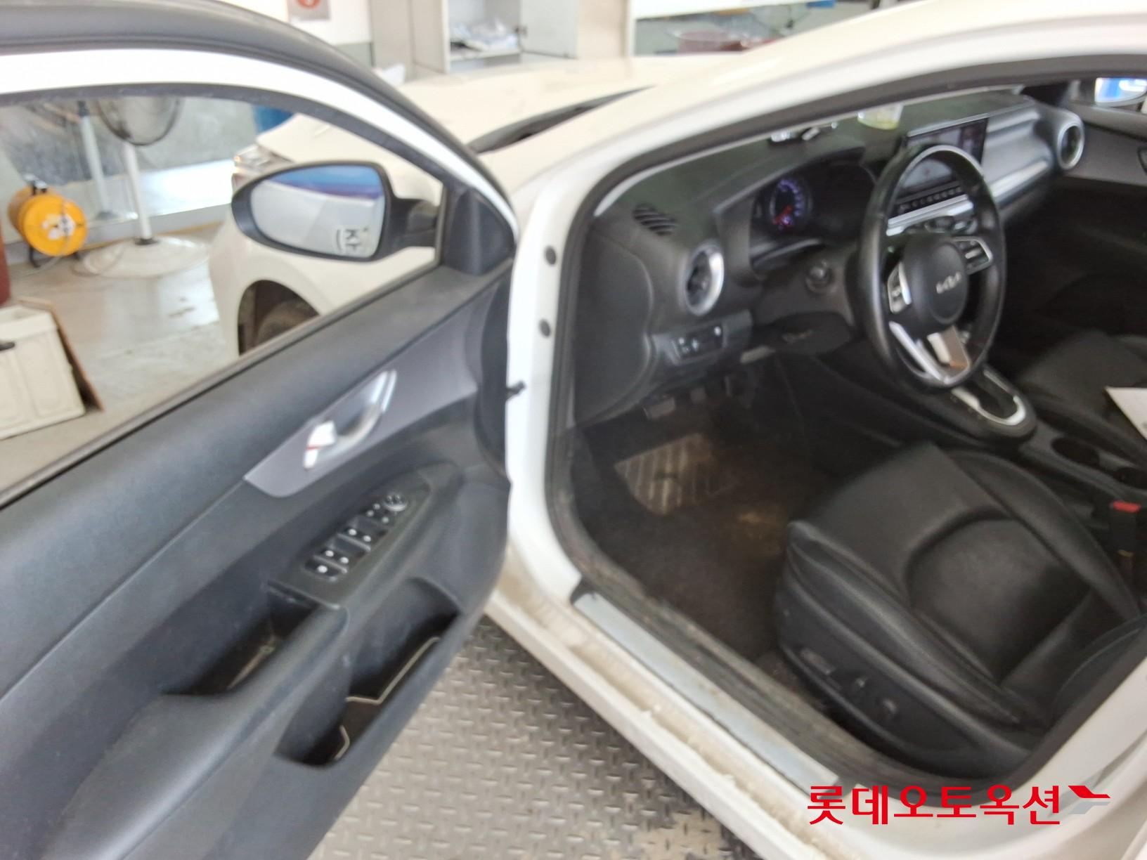 2022 - kia k3