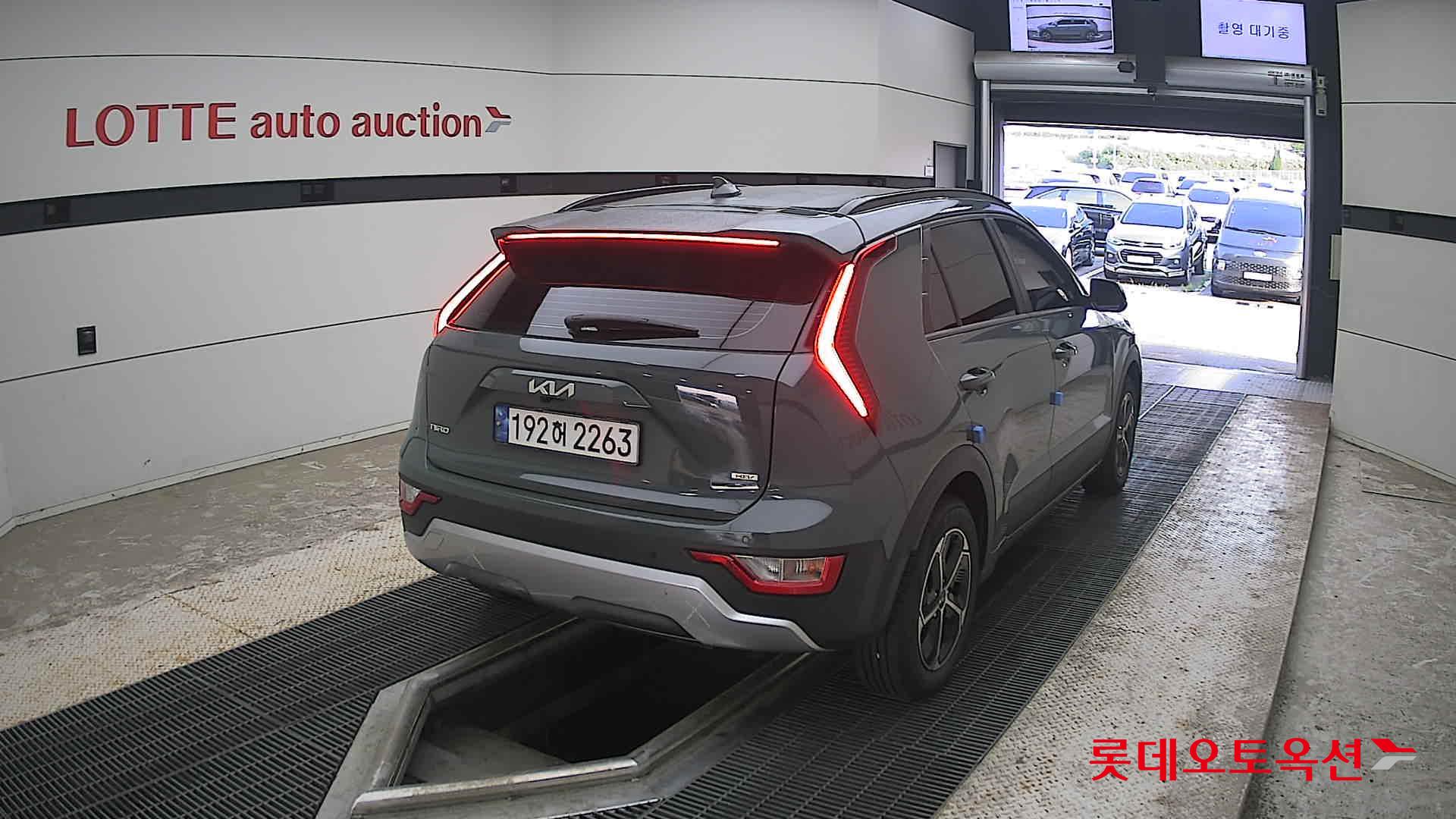 2023 - kia niro