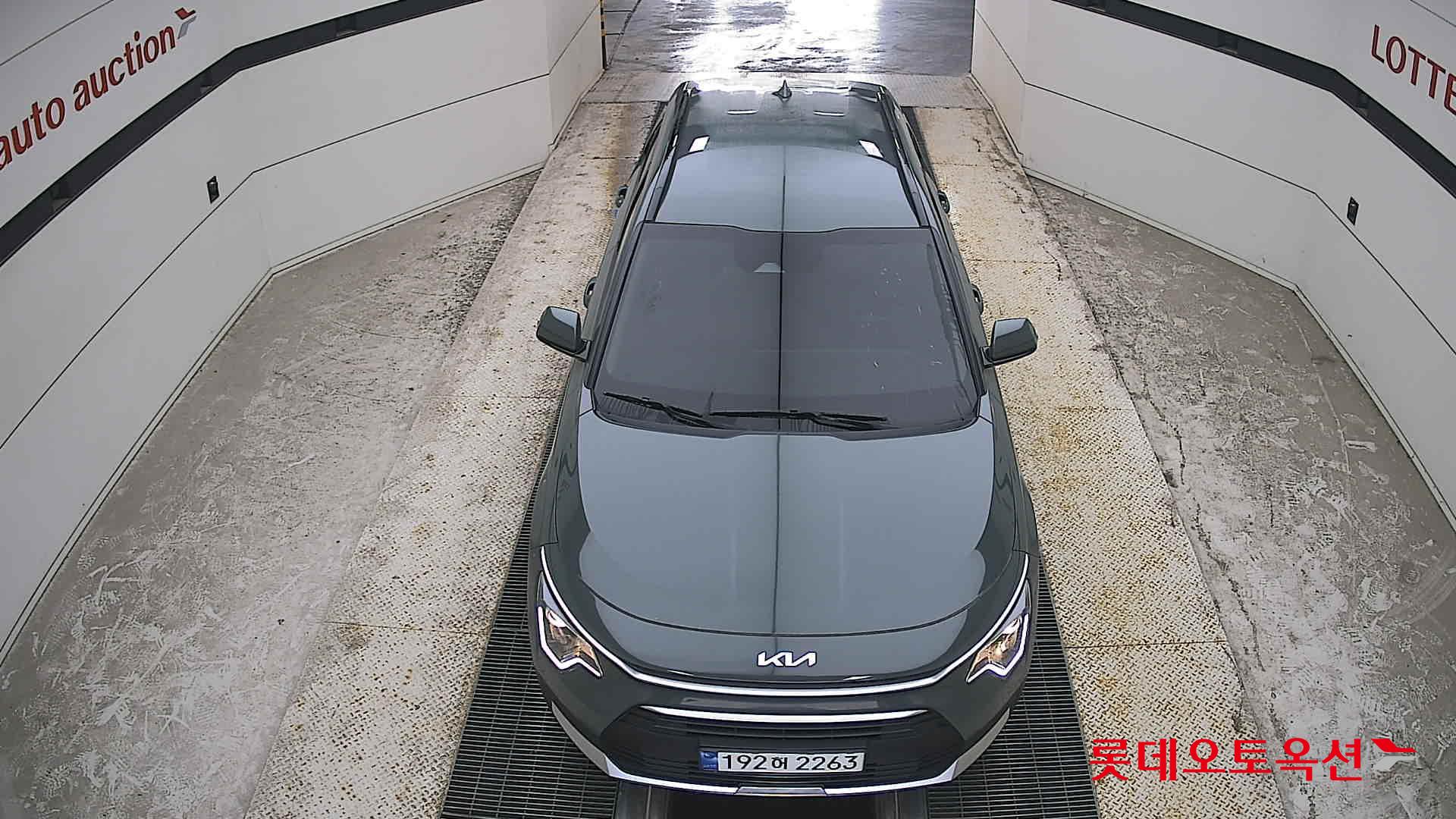 2023 - kia niro