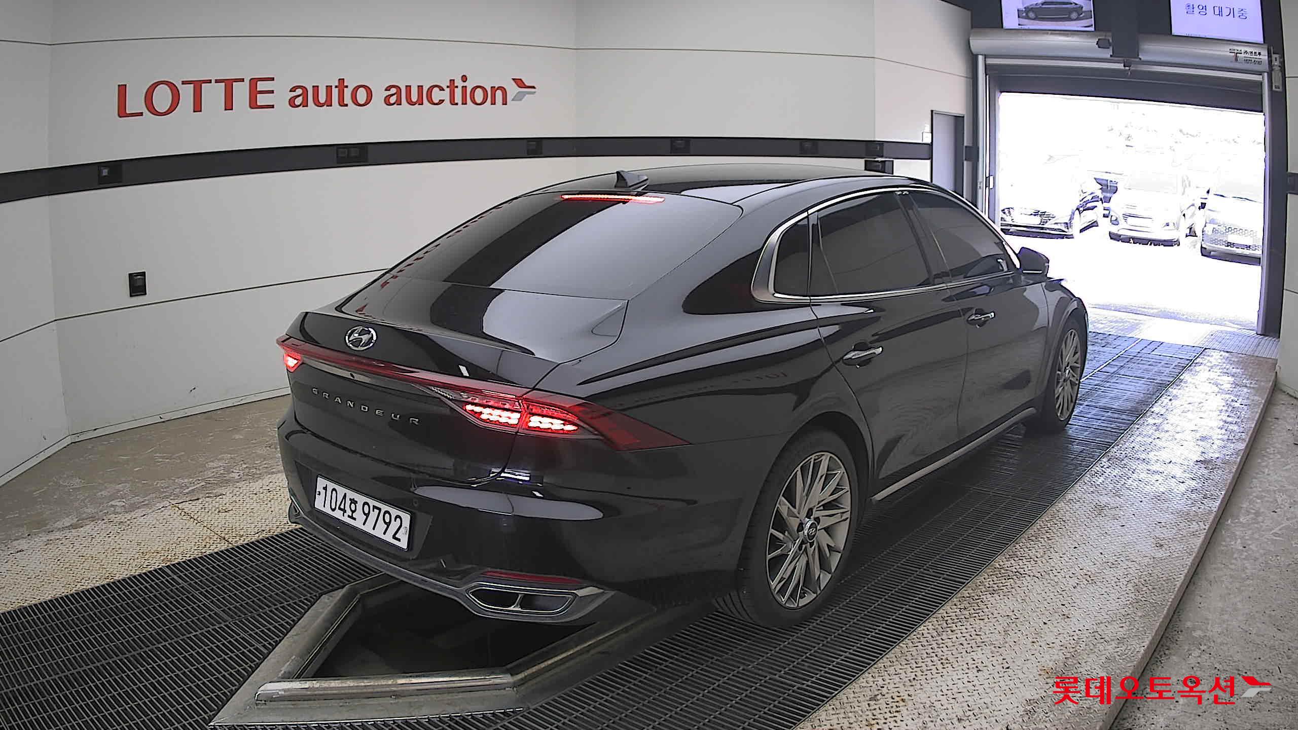 2020 - hyundai grandeur