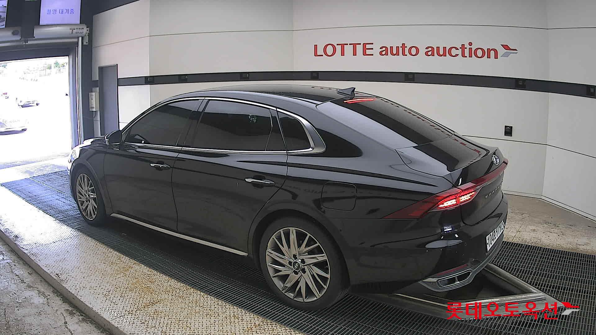 2020 - hyundai grandeur