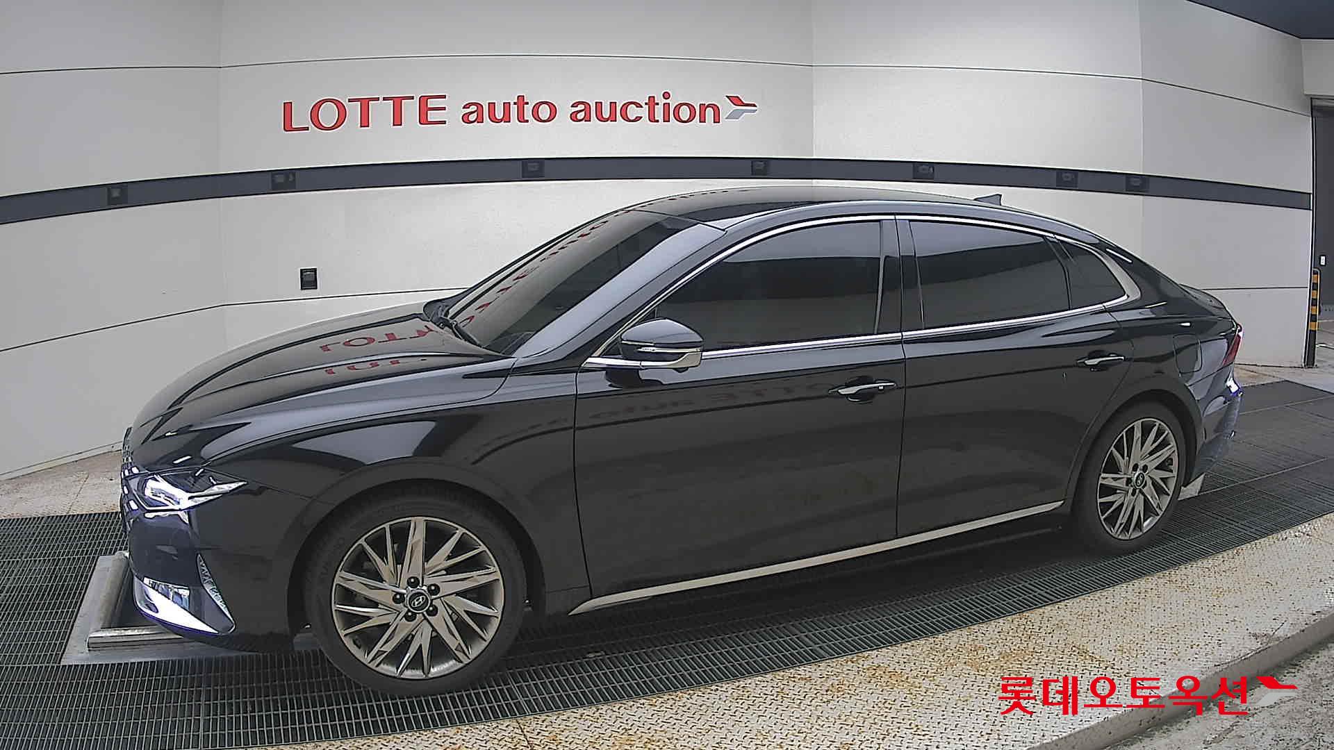 2020 - hyundai grandeur