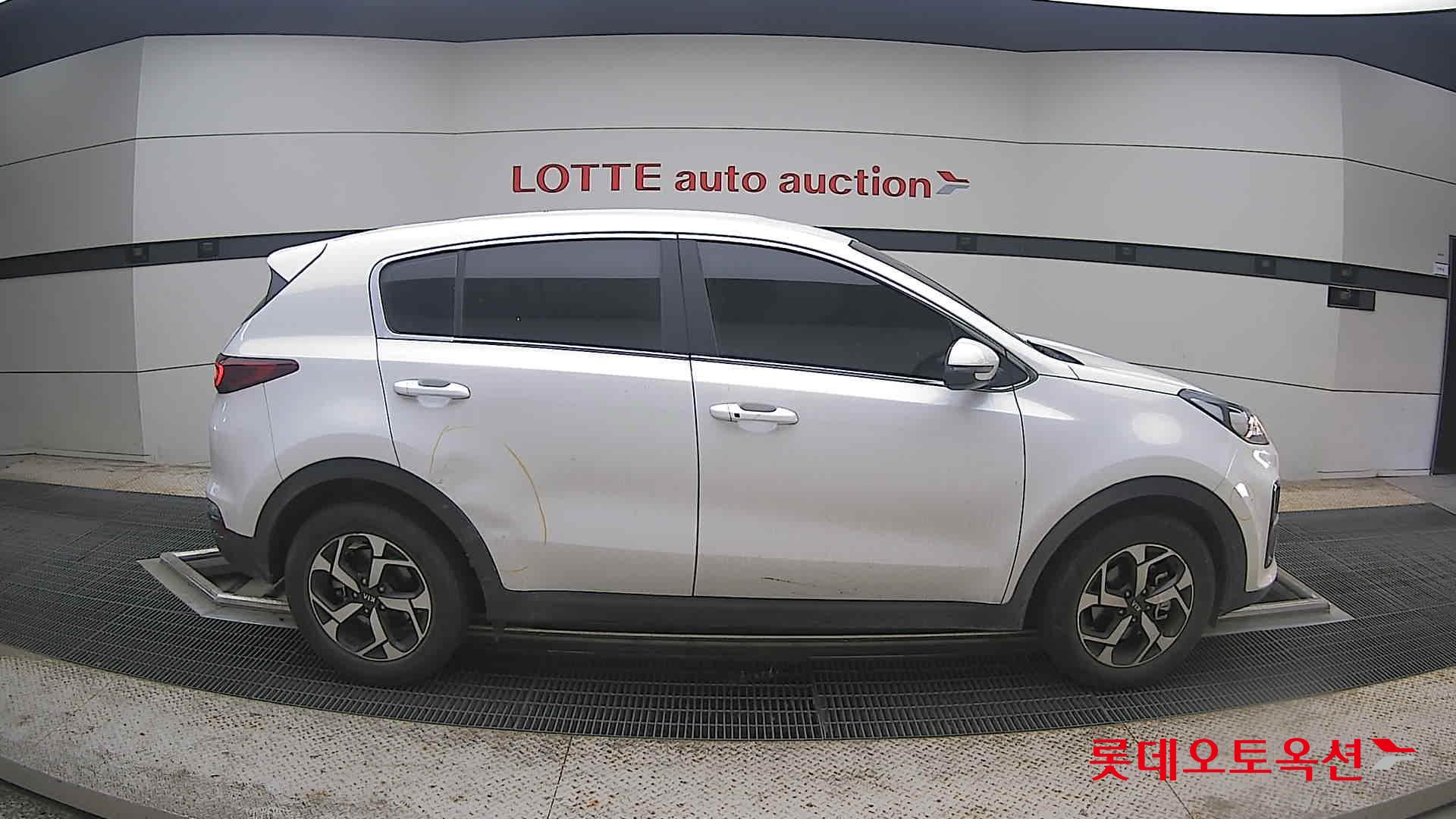 2020 - kia sportage