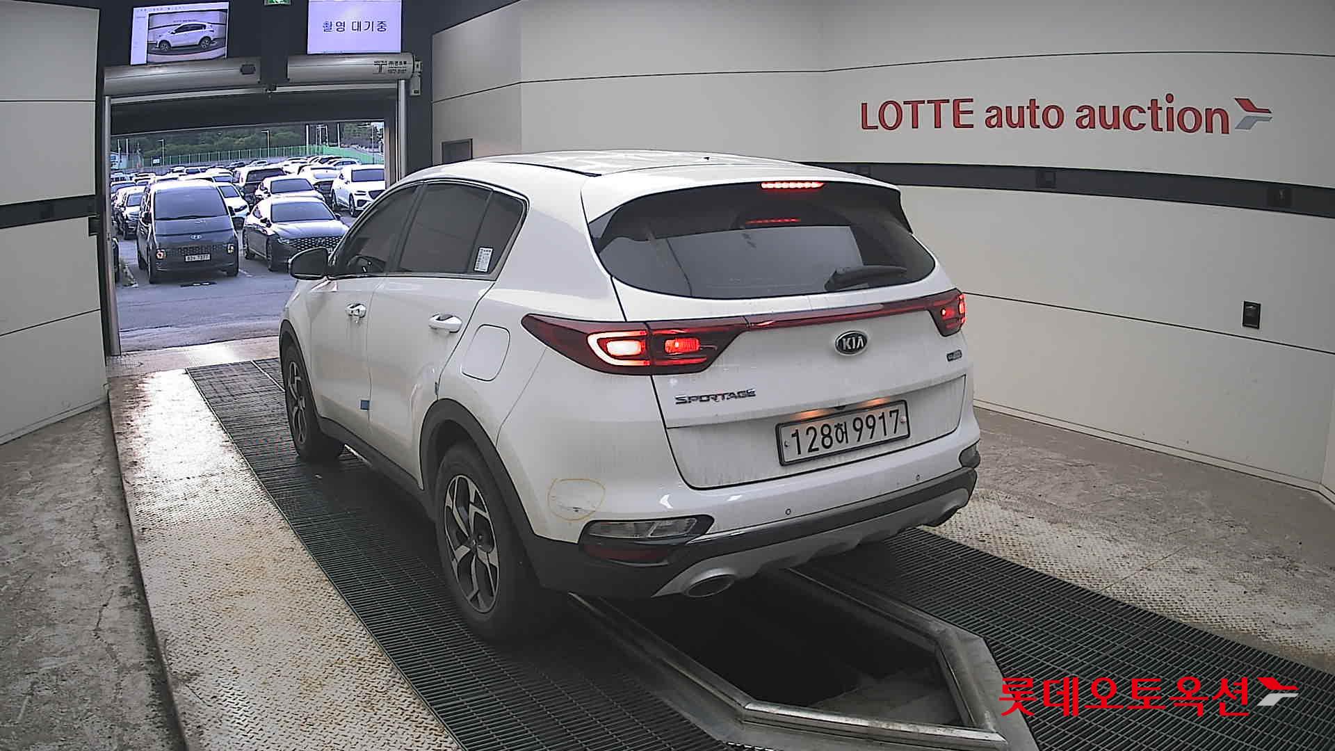 2020 - kia sportage